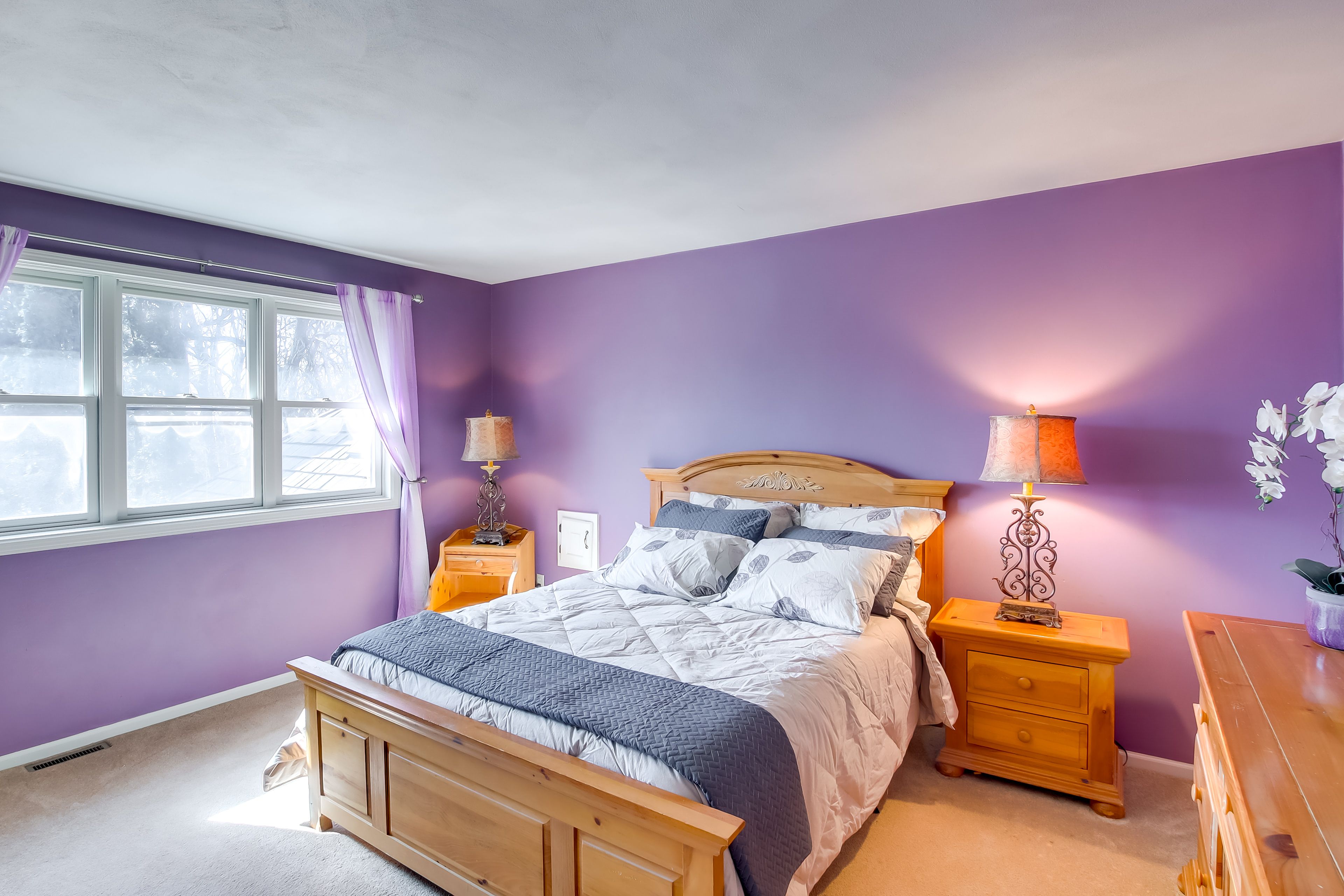 Bedroom 3 | Queen Bed