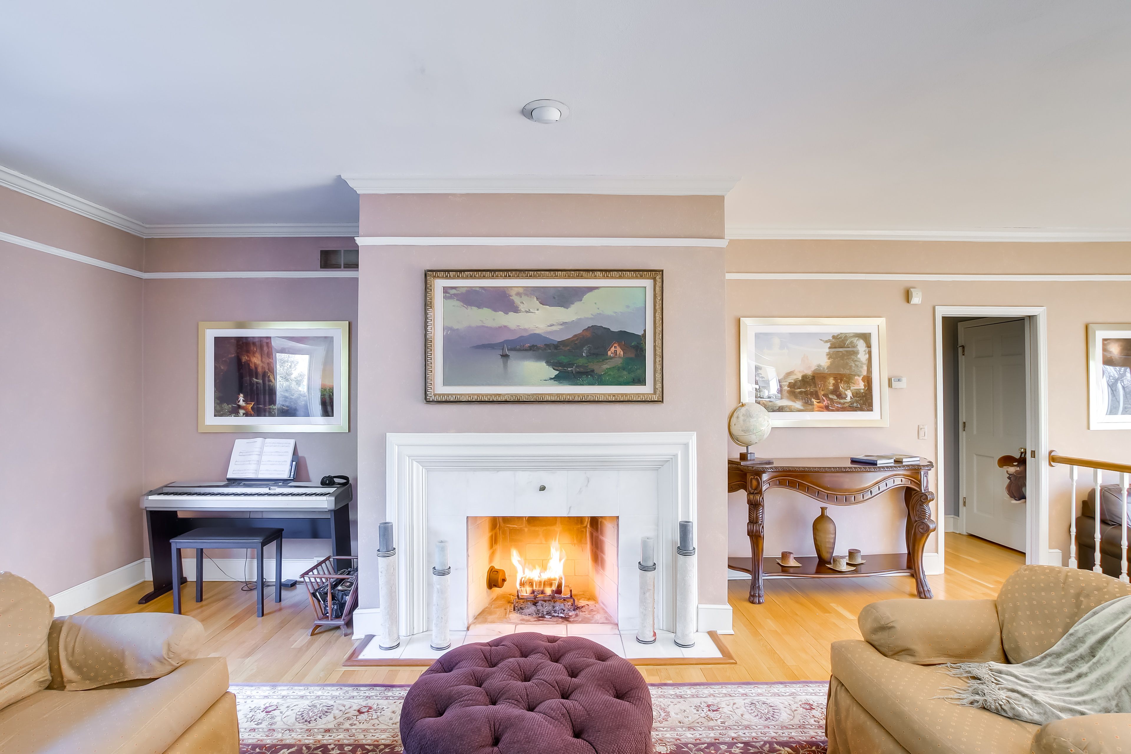 Living Room | Central A/C | Fireplace | Free WiFi