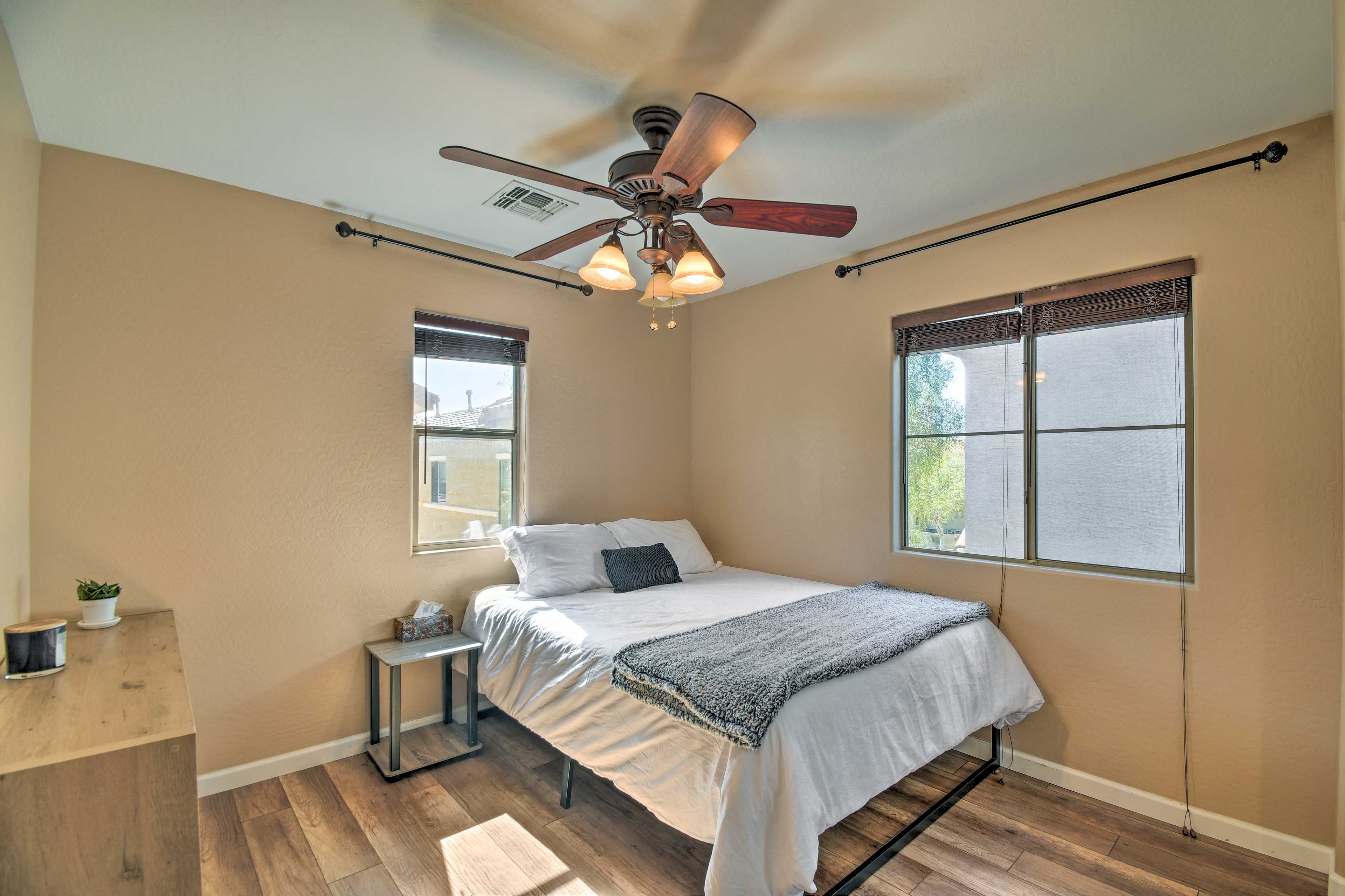 Bedroom 4 | Queen Bed | 2nd Floor
