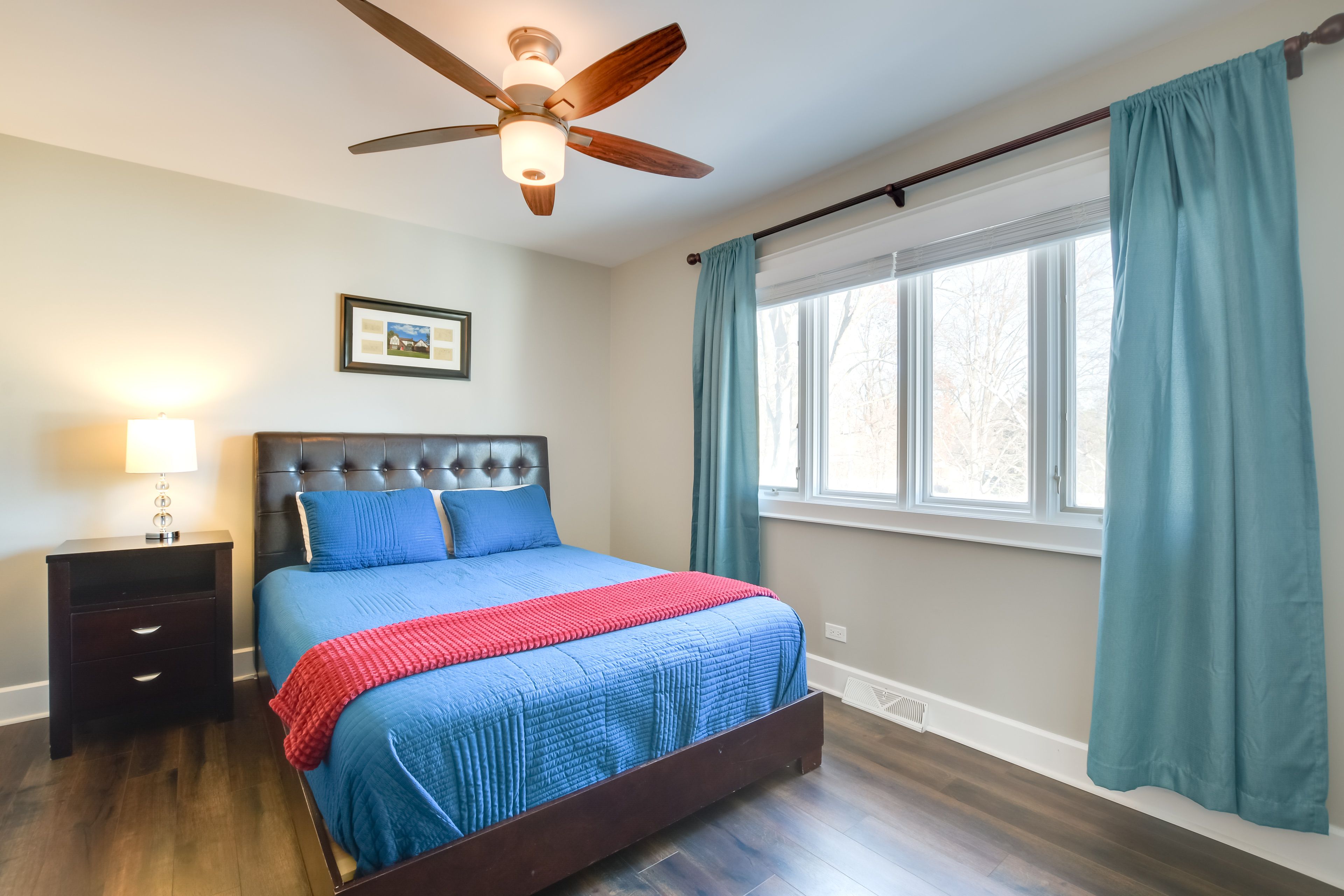 Bedroom 4 | Queen Bed