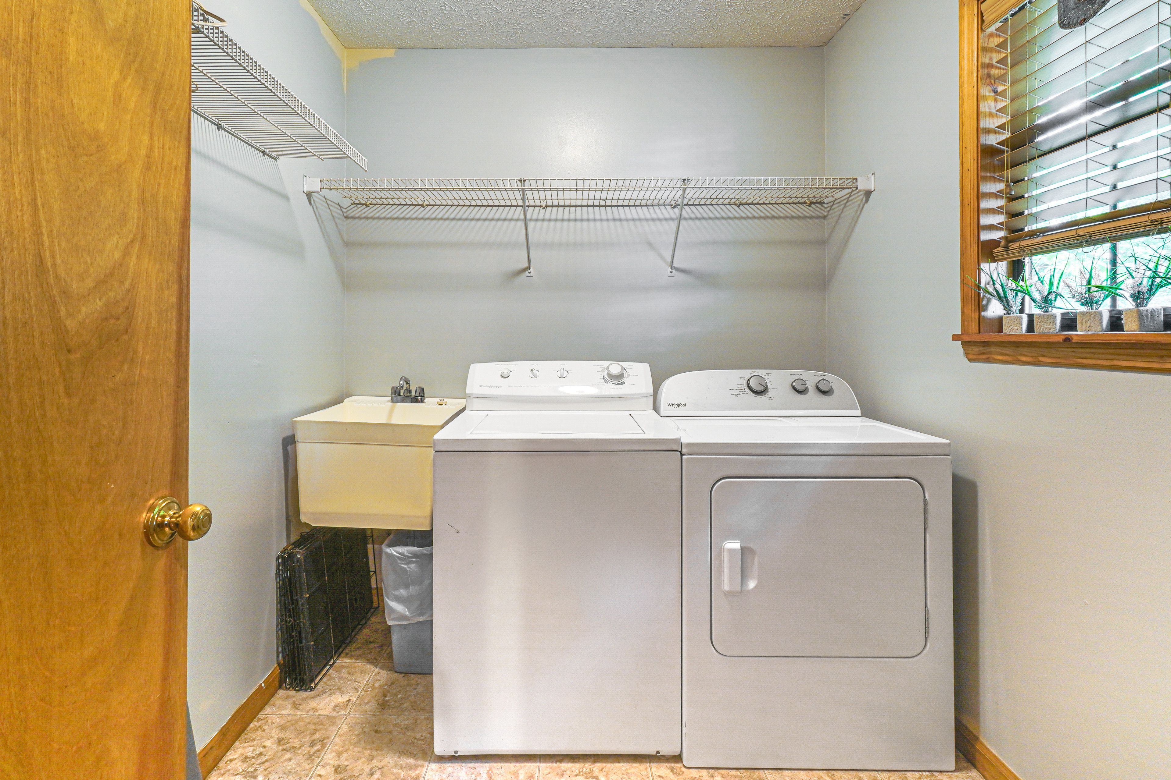 Laundry Room | Main Level