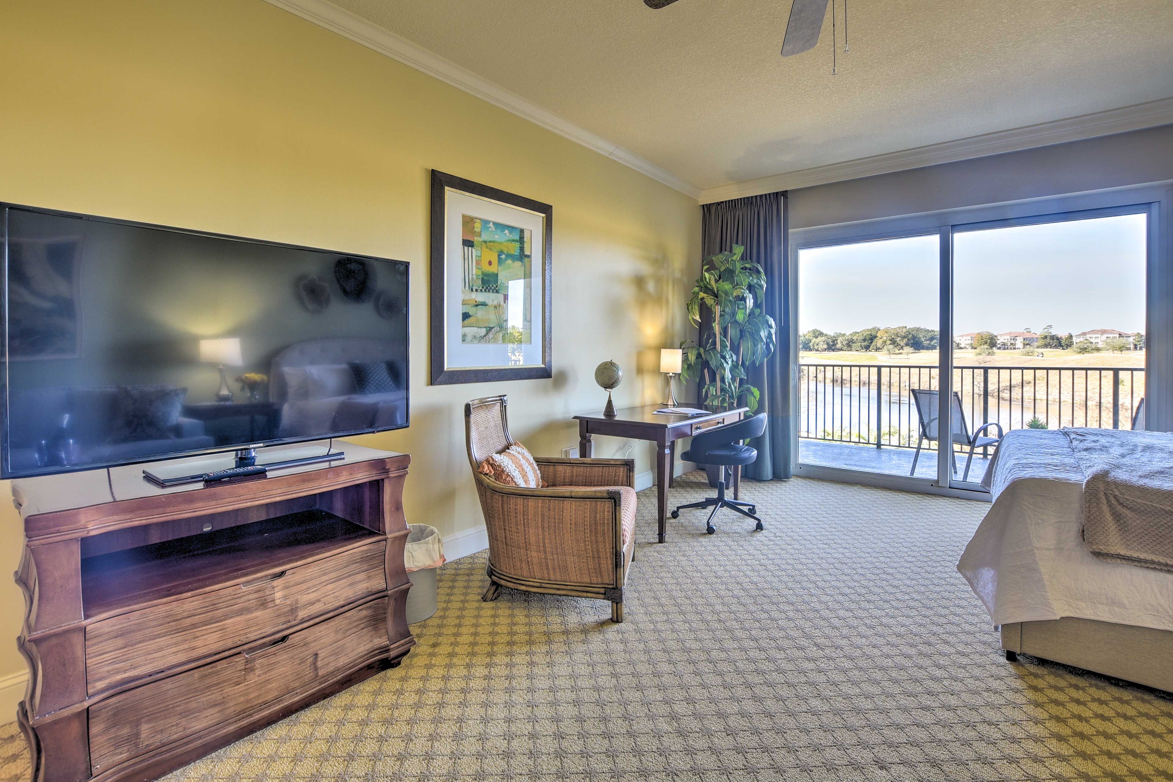 Studio | 3rd-Floor Unit | Single-Story Condo