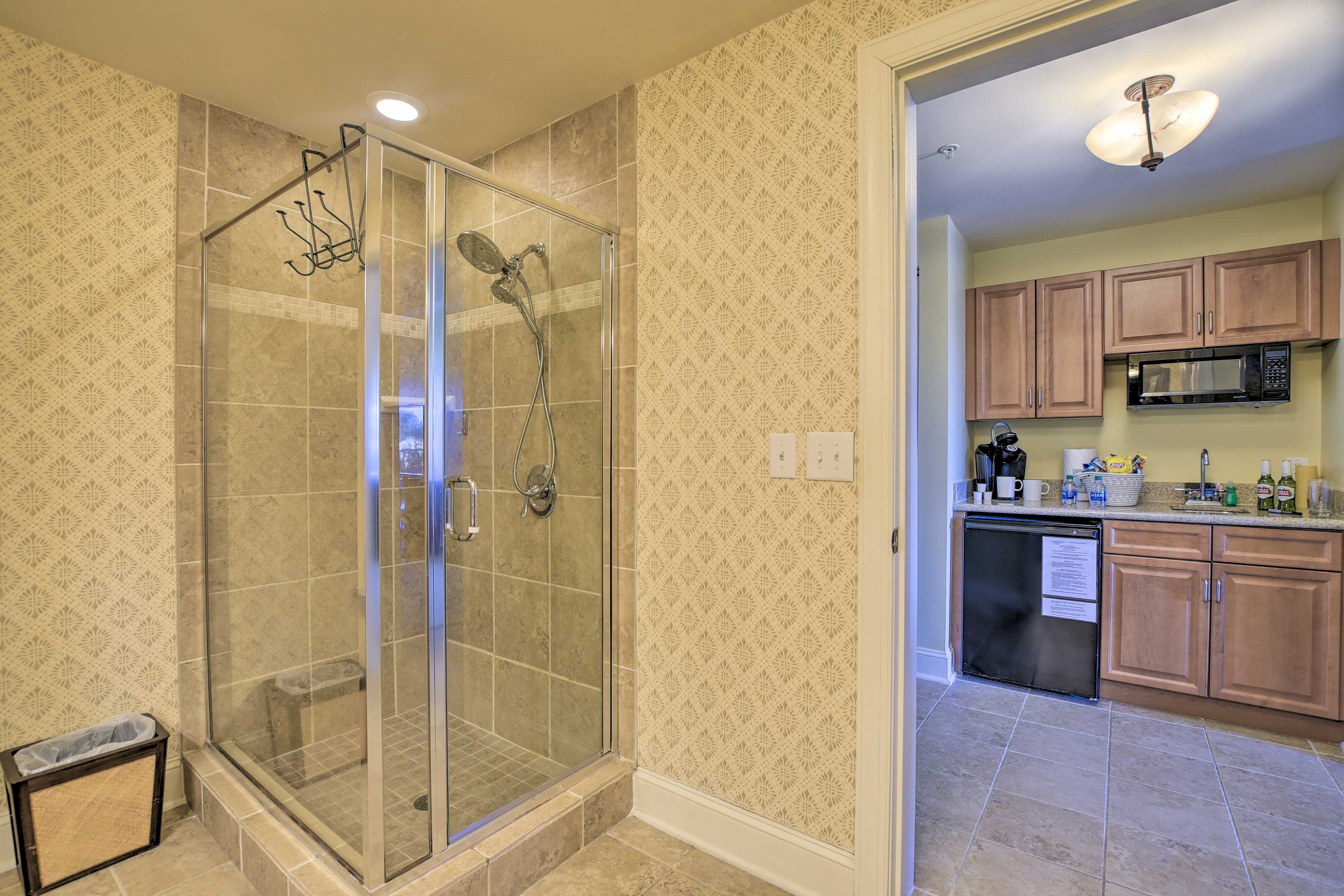 Full Bathroom