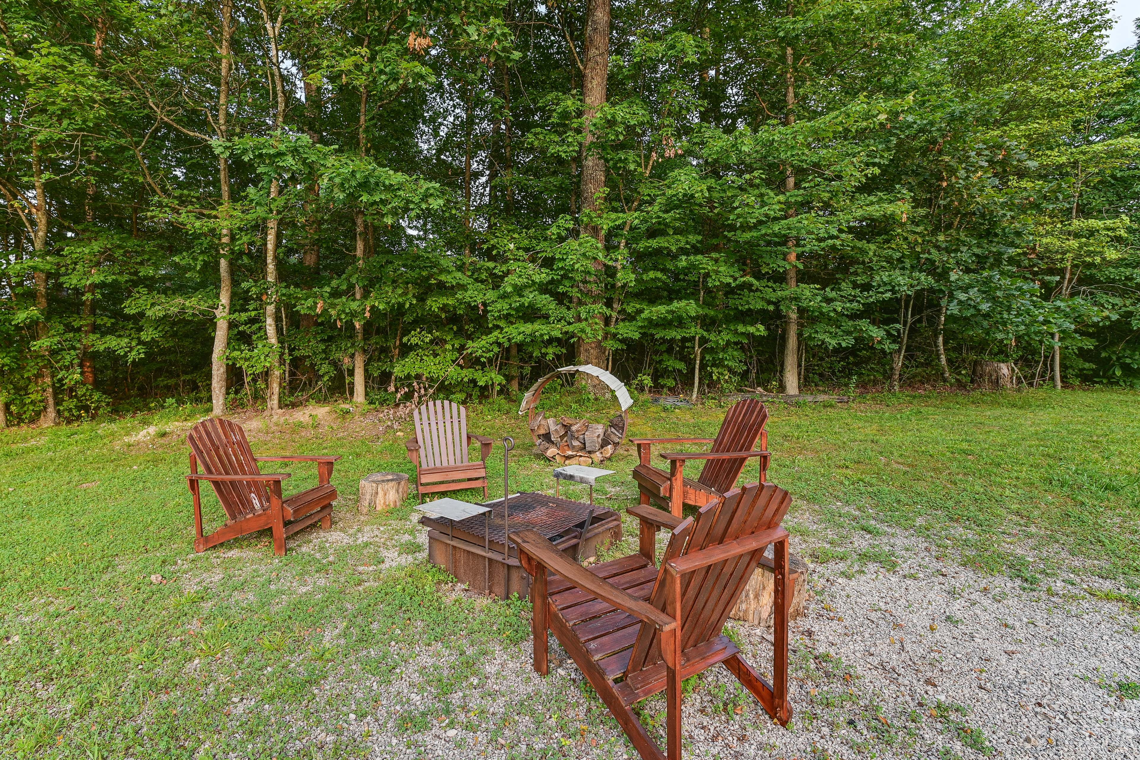 Yard | Wood-Burning Fire Pit