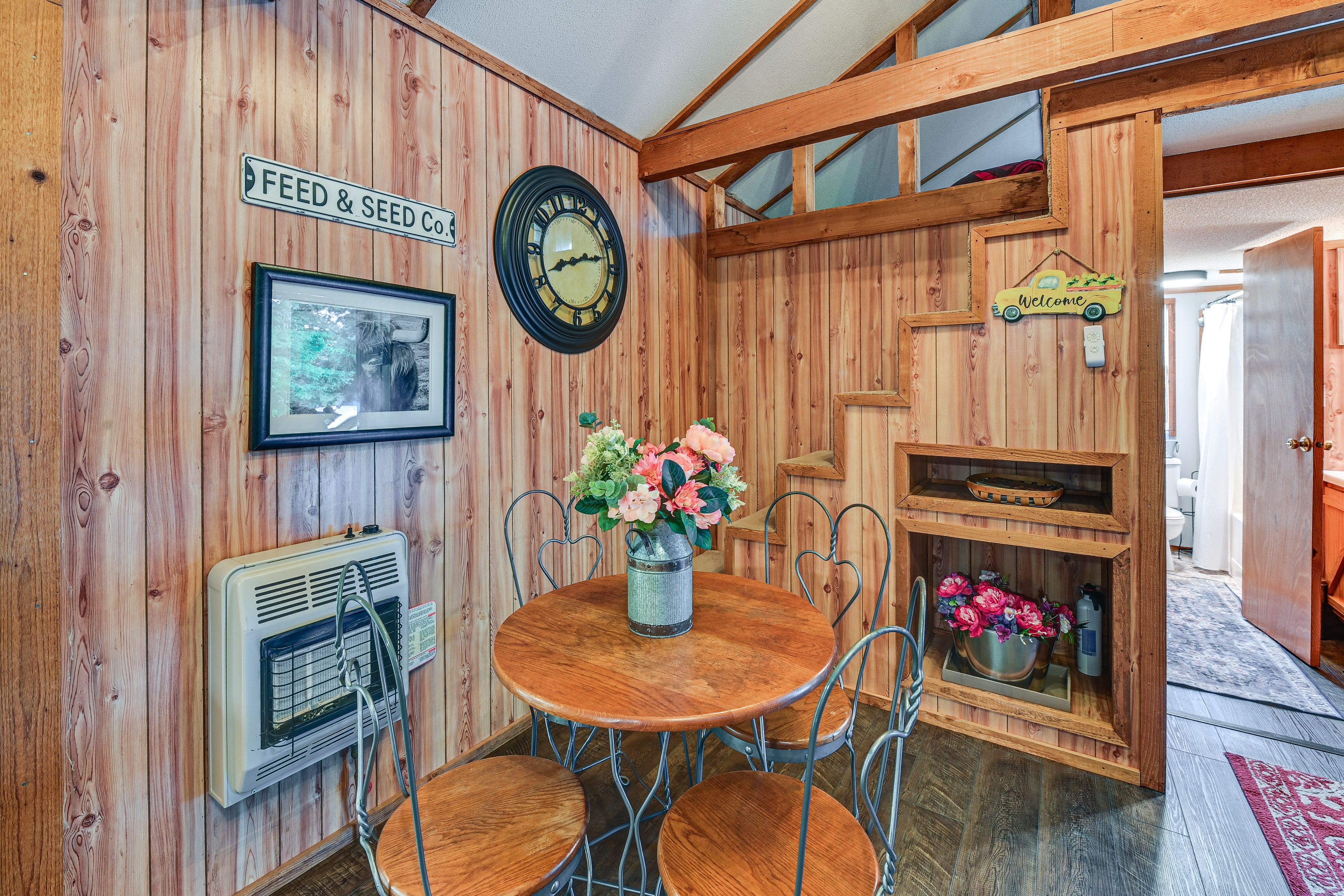 Dining Area | Dishware & Flatware | Main Level