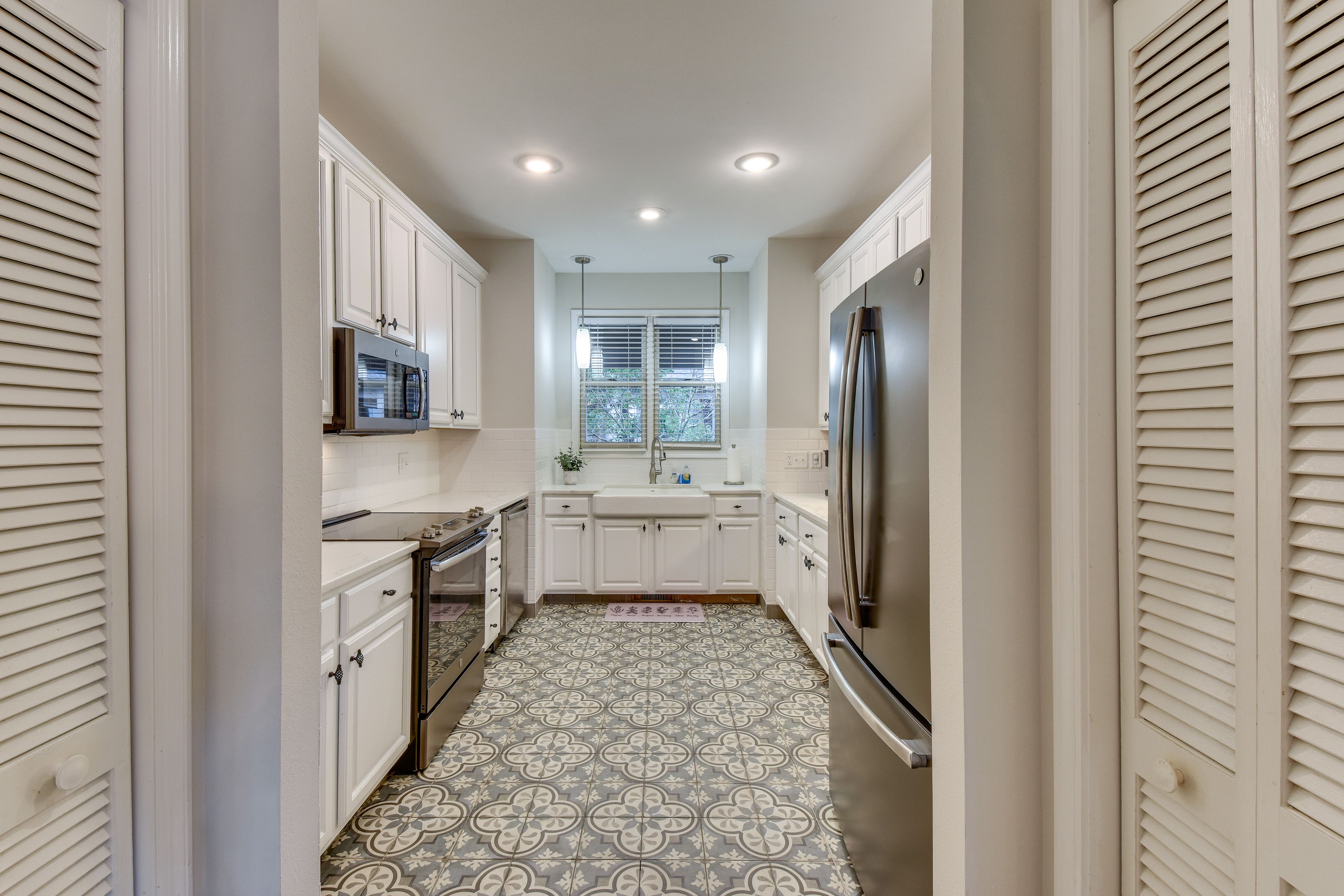 Kitchen | Fully Equipped | Cooking Basics