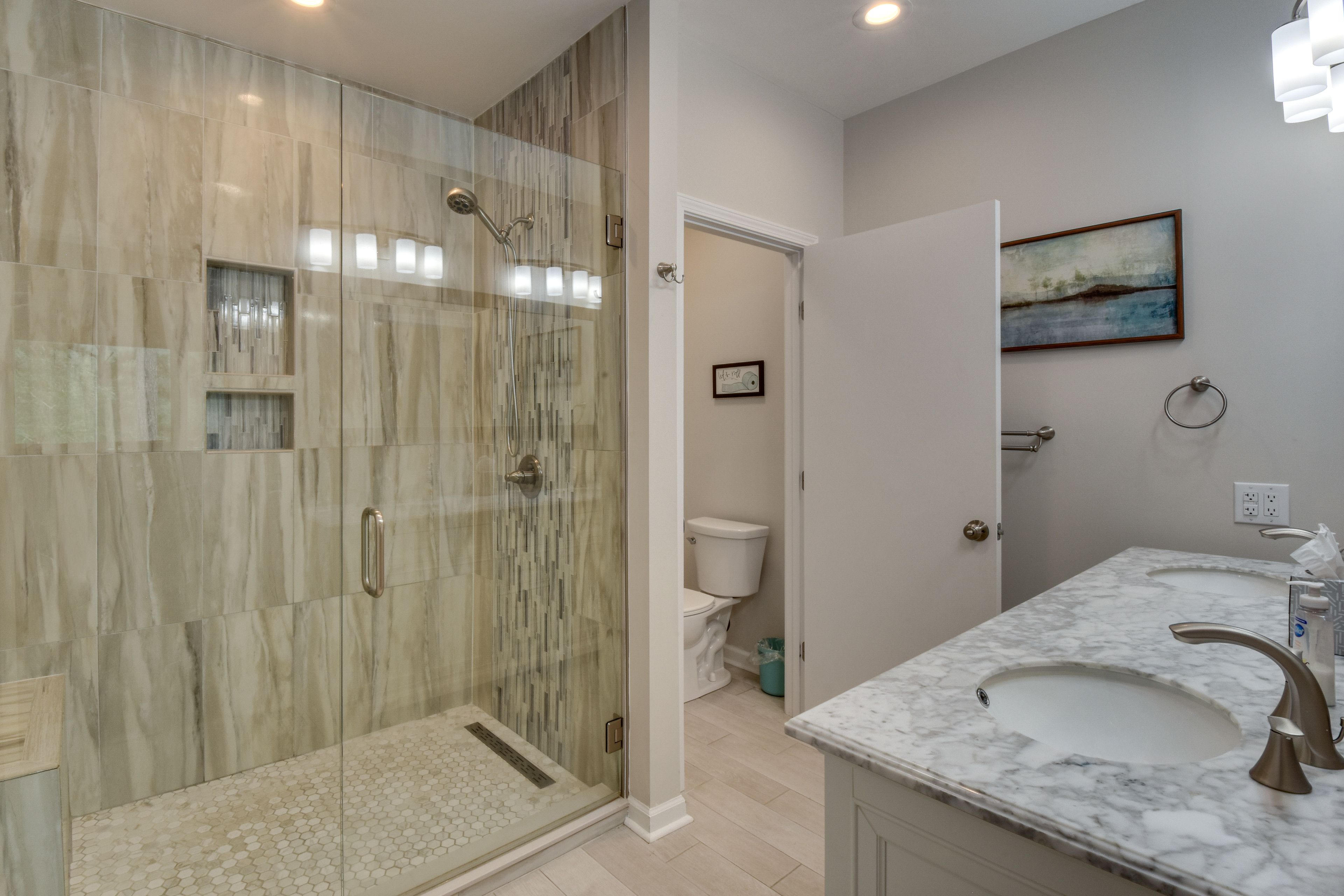 En-Suite Bathroom