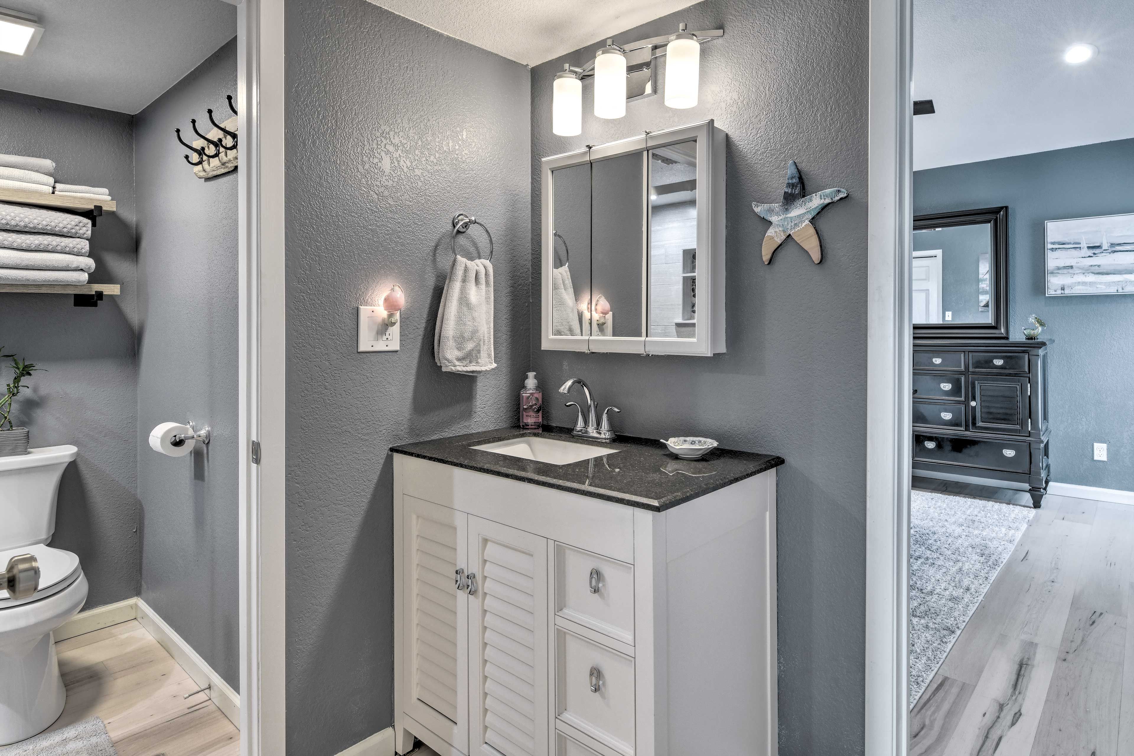 Full Bathroom