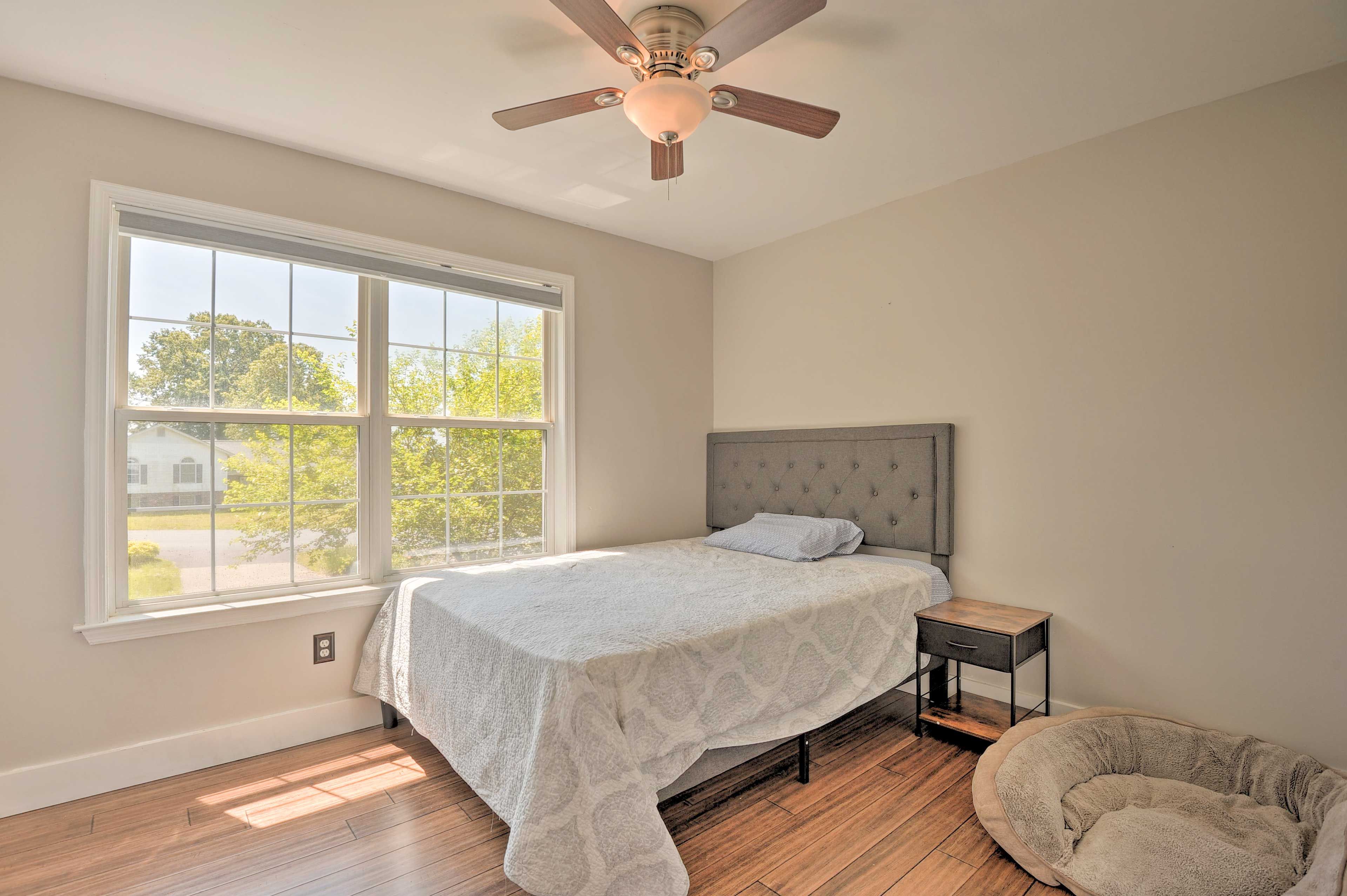 Bedroom 3 | Queen Bed | 1st Floor