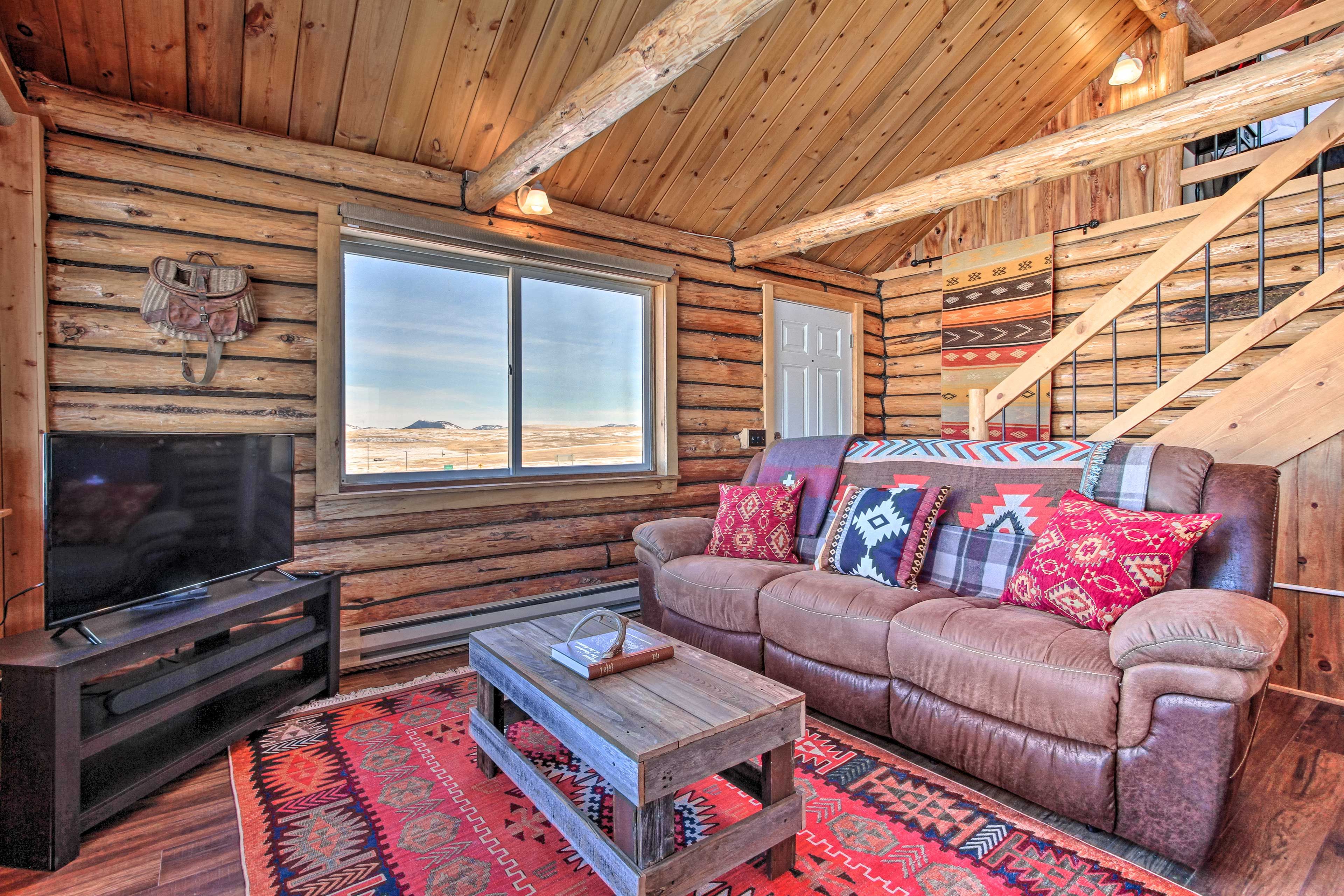 Living Room | Wood-Burning Stove | Smart TV