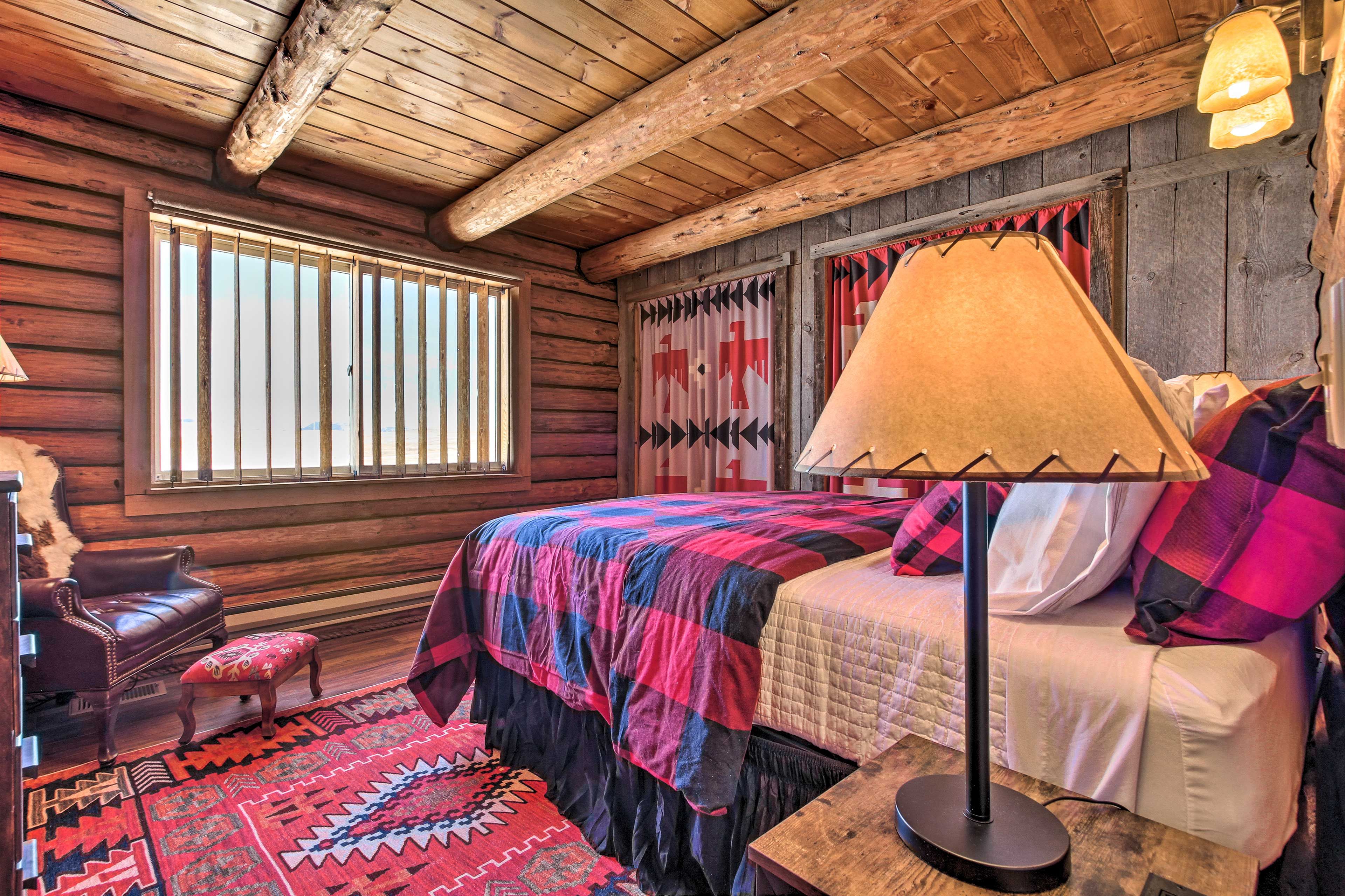 Bedroom 1 | Linens & Towels Provided