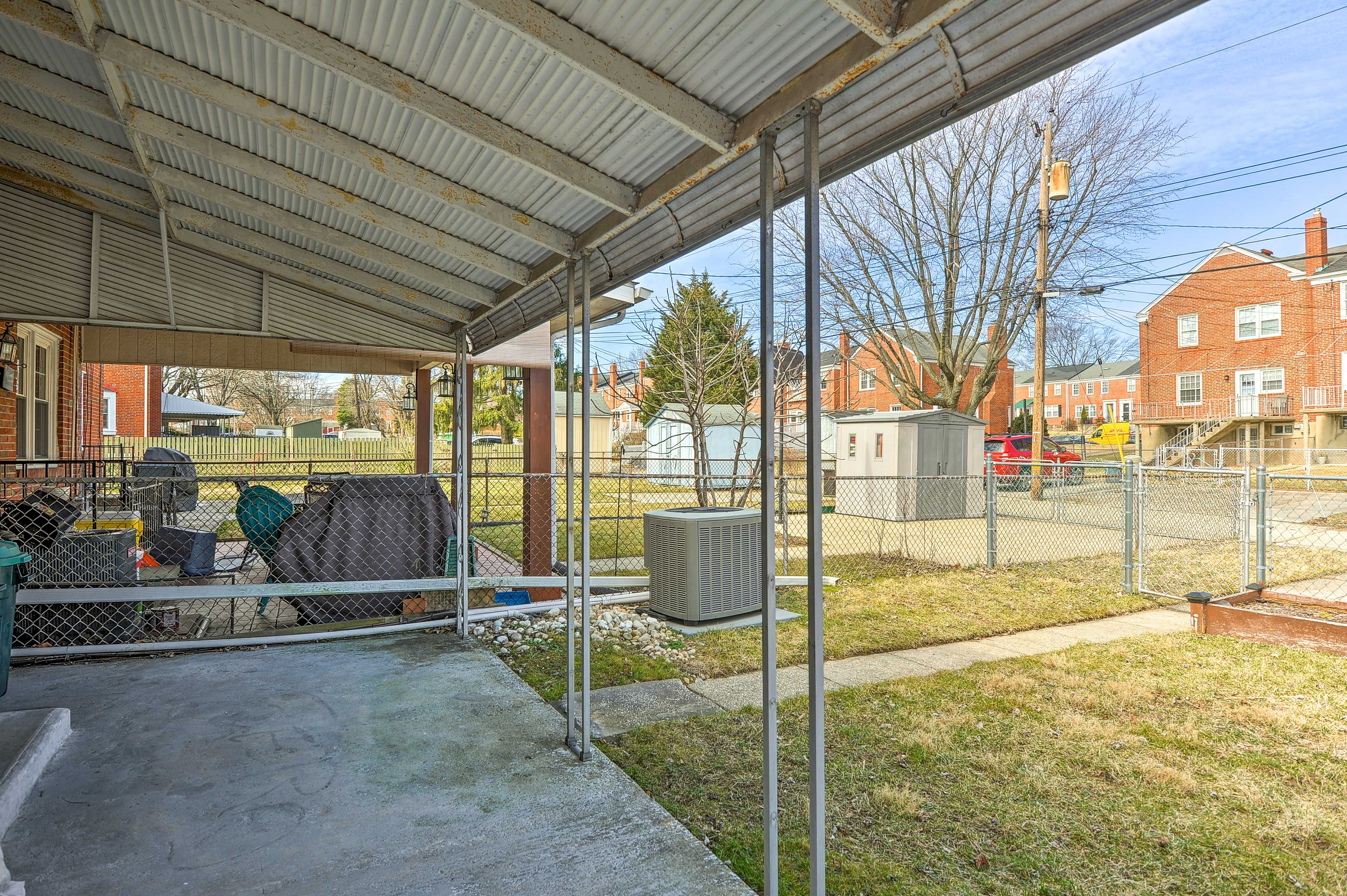 Yard | Covered Patio