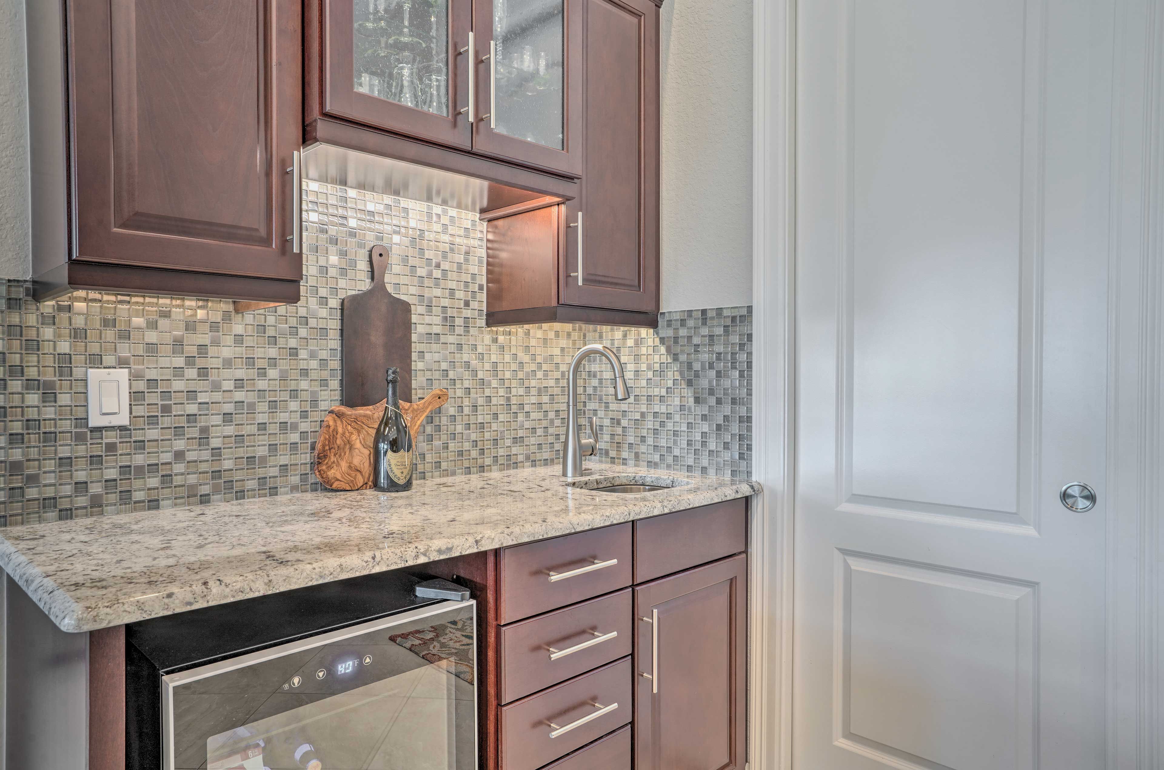 Wet Bar | Win Fridge