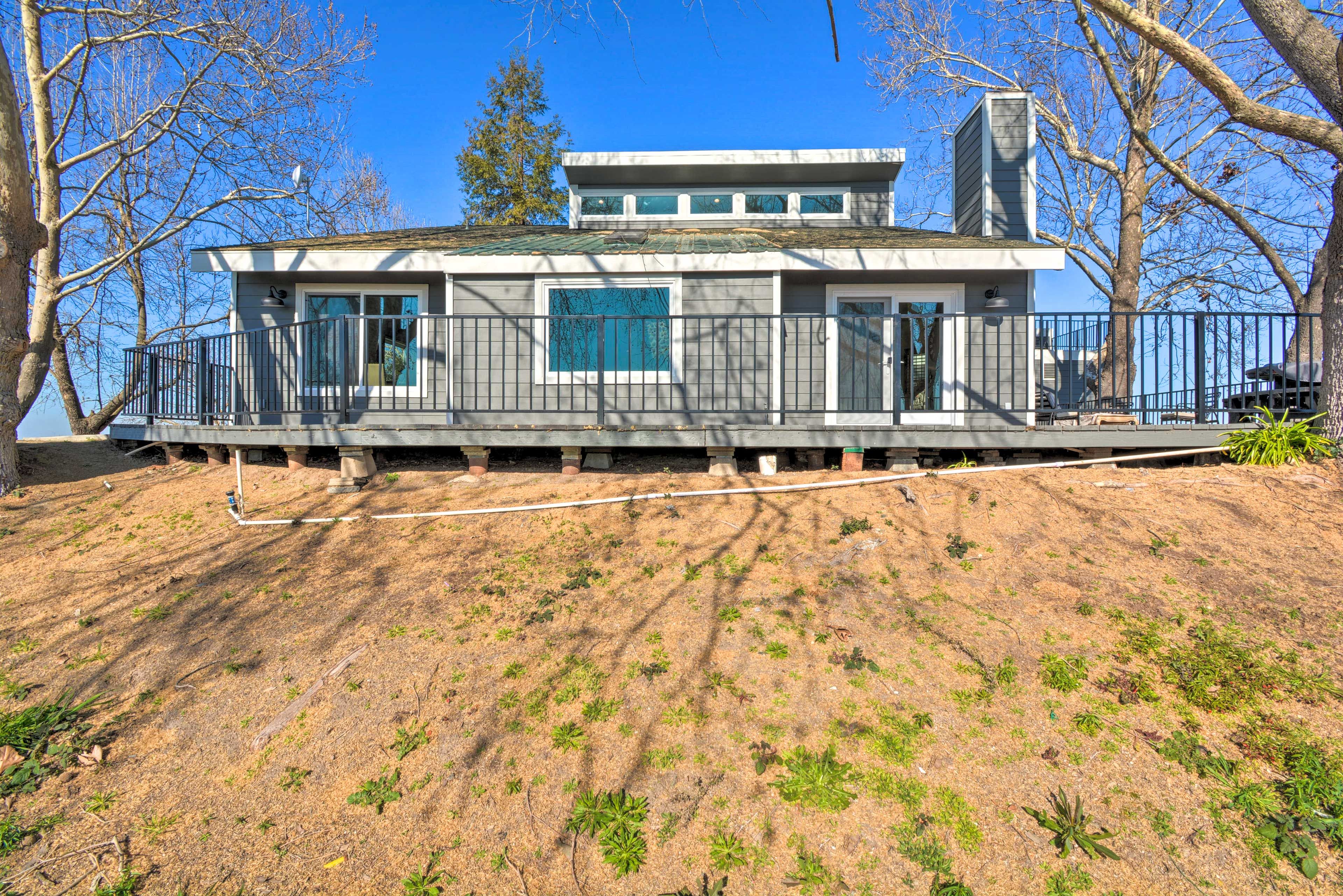 Home Exterior | Hilltop Setting