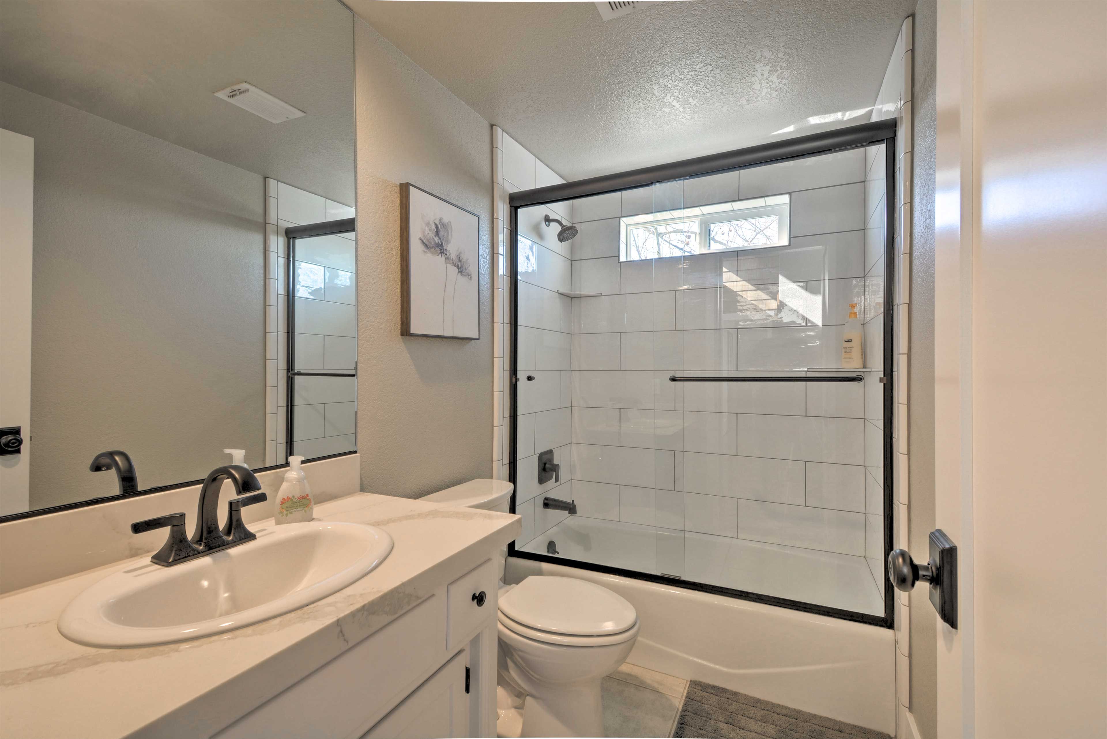 Full Bathroom