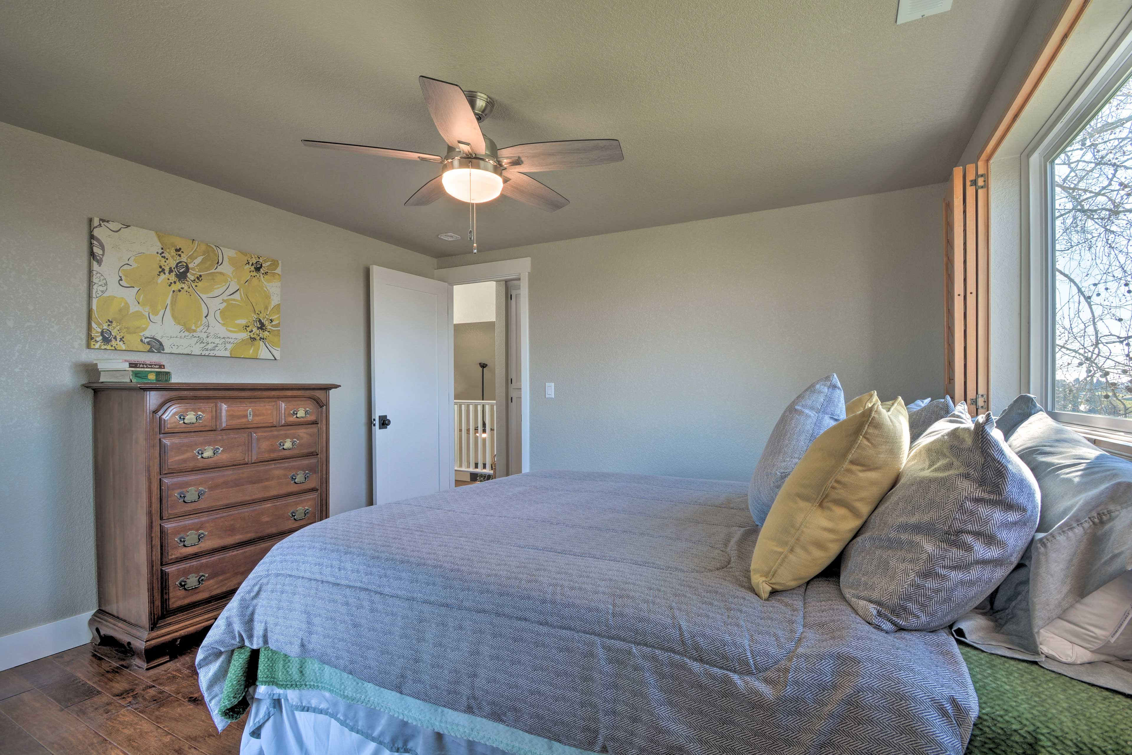 Bedroom 2 | 2nd Floor
