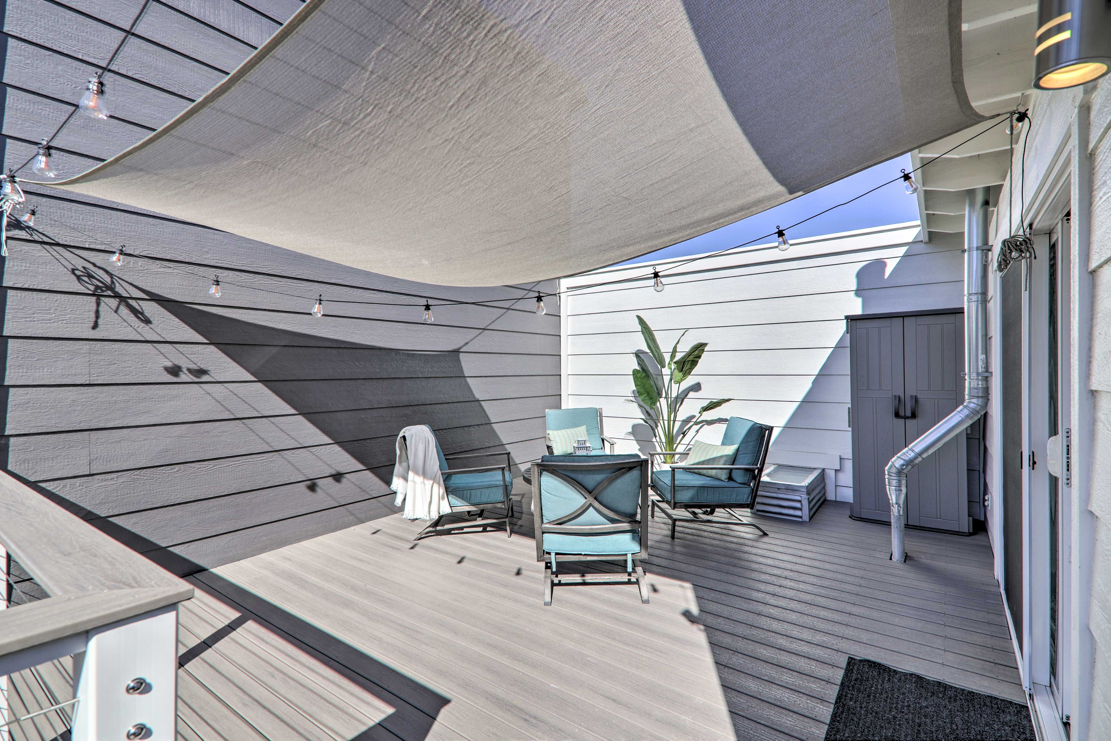 Private Deck
