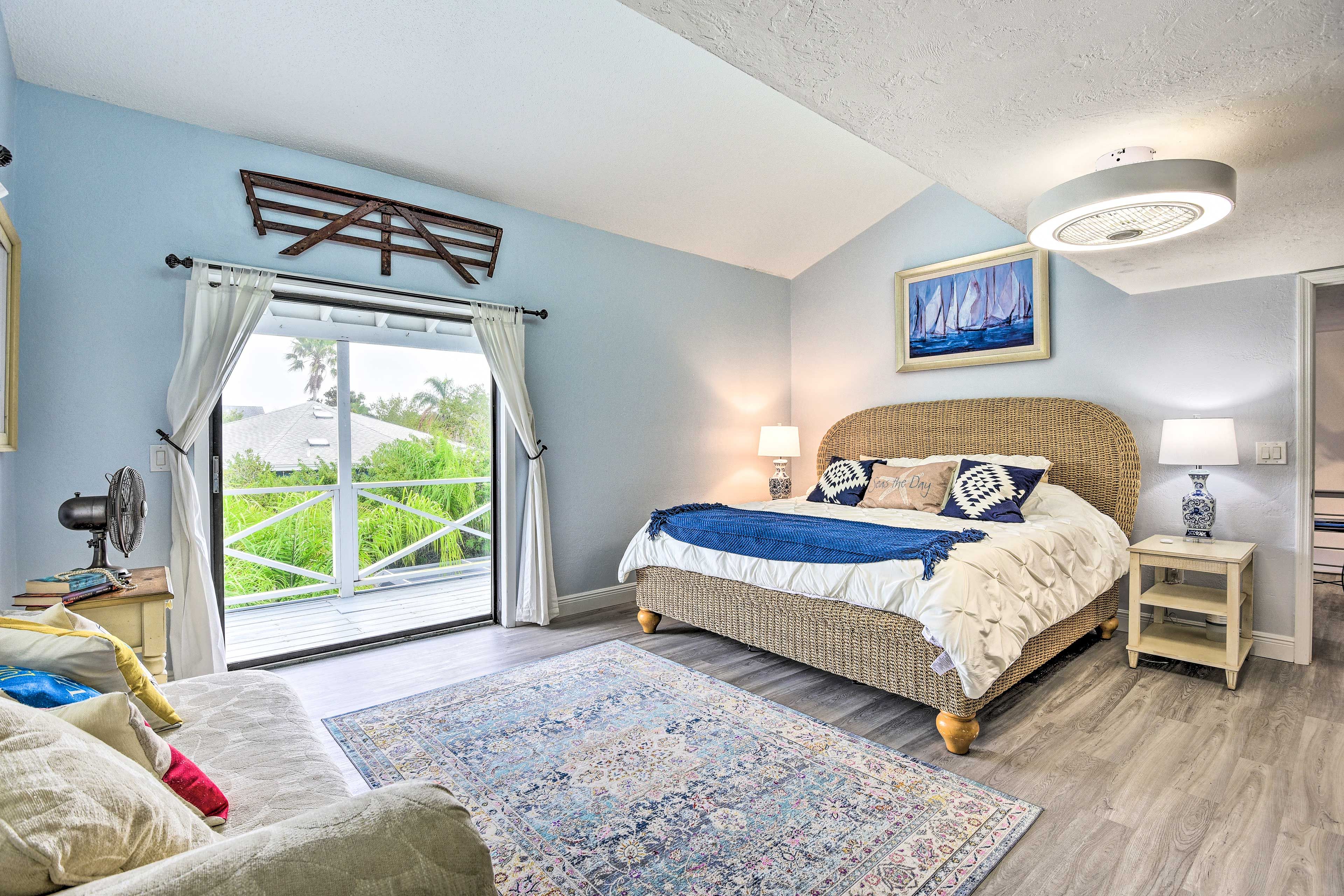 Bedroom 1 | Upper Level | King Bed