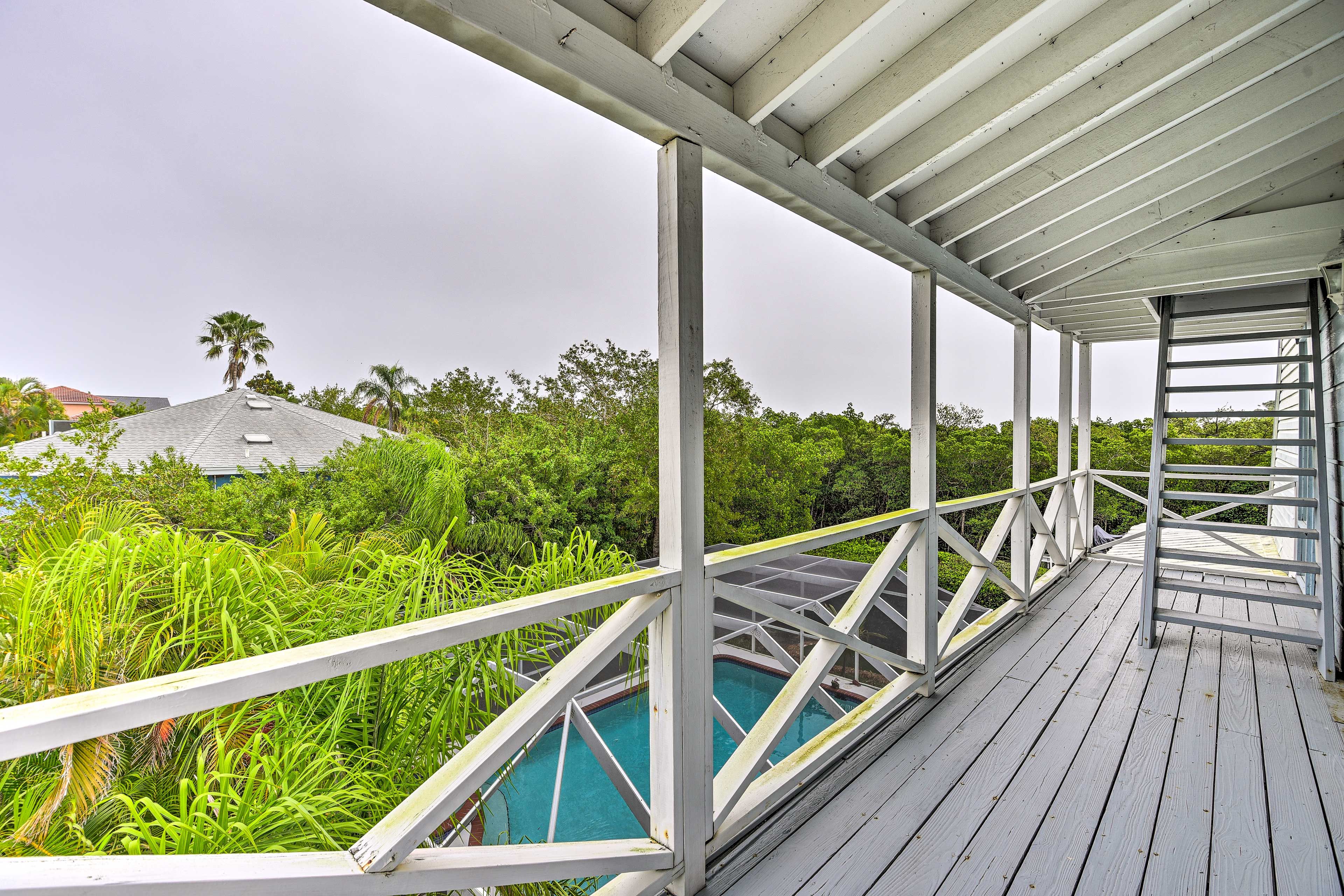 Balcony | Upper Level