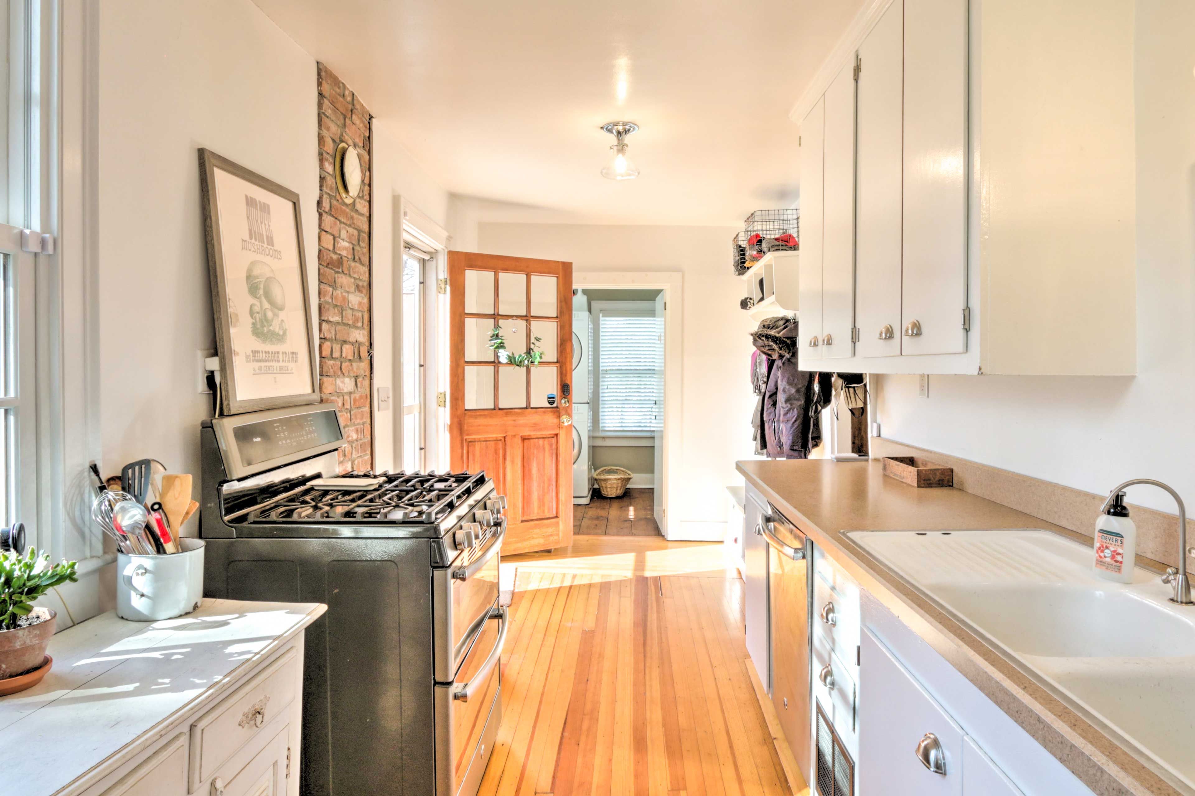Kitchen | Fully Equipped | Cooking Basics | Dishware/Flatware | 1st Floor