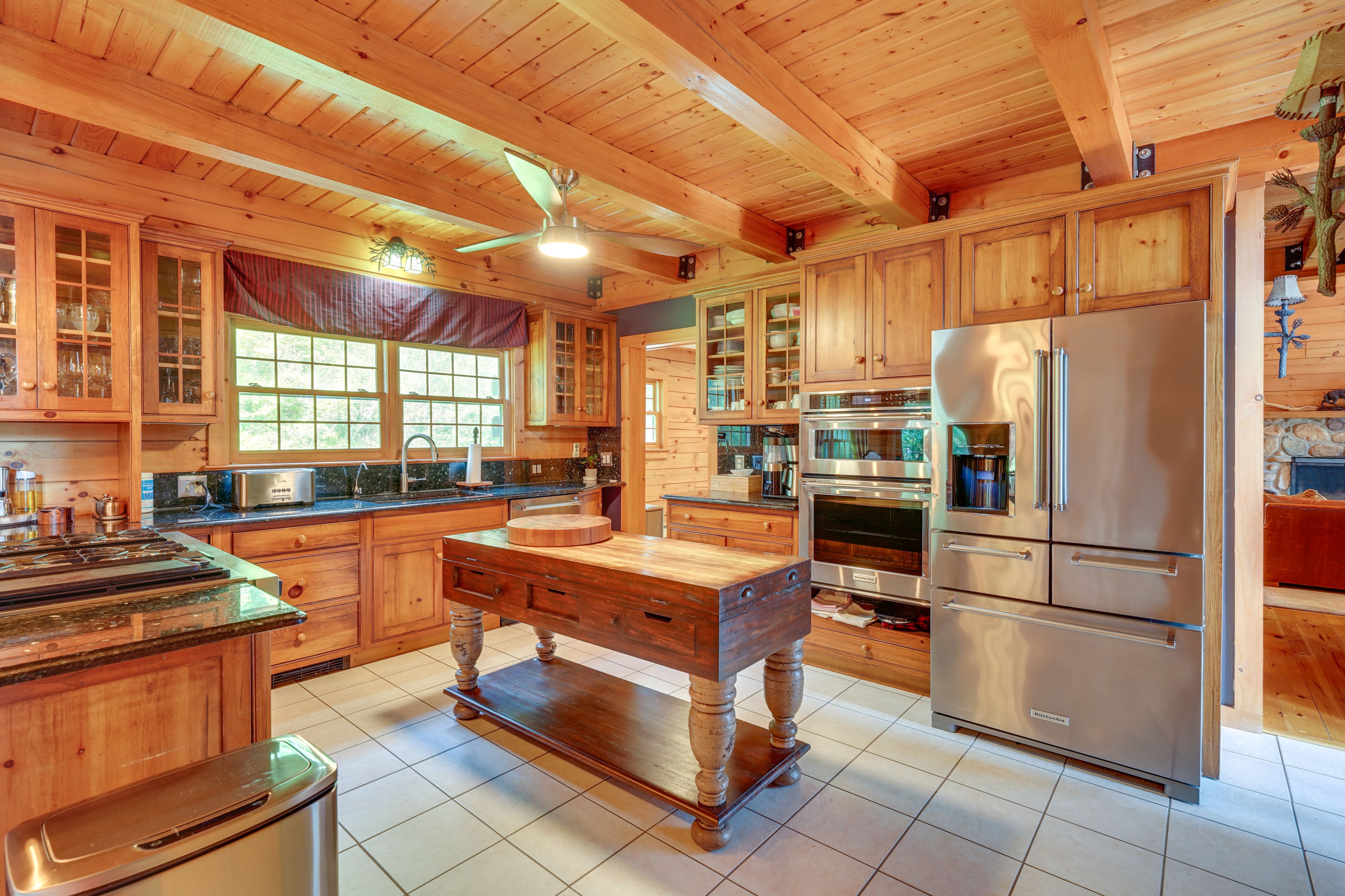 Kitchen | Fully Equipped | Coffee Maker | Cooking Basics