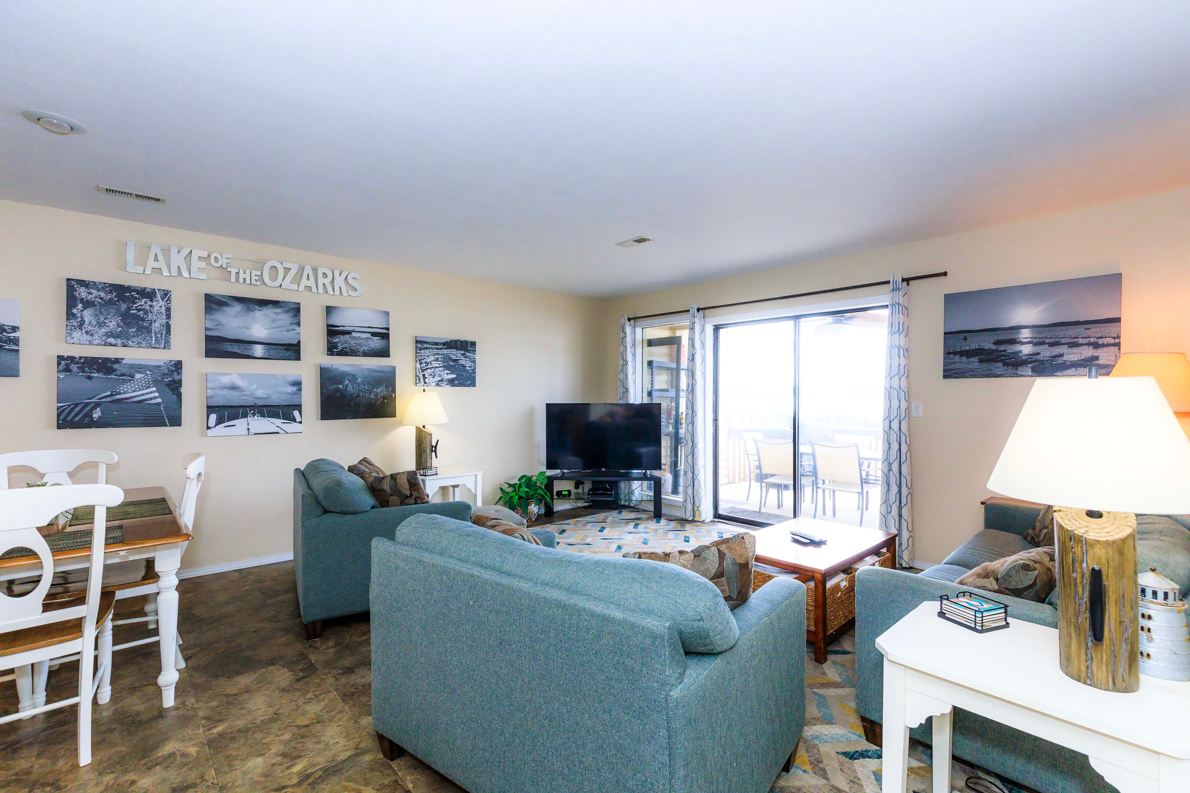 Living Room | Smart TV | 2 Twin Sleeper Sofas | Queen Sleeper Sofa