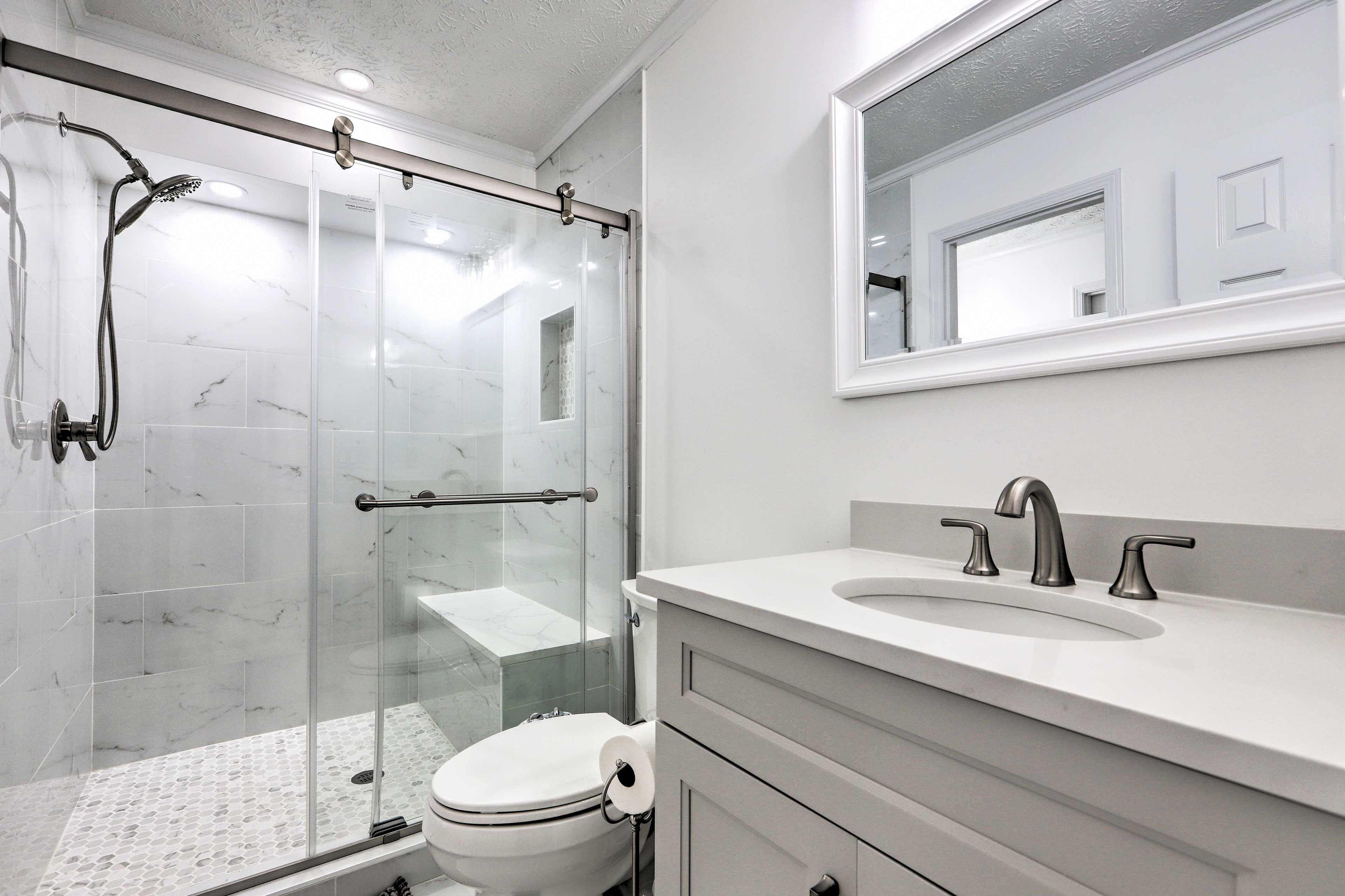 Full En-Suite Bathroom