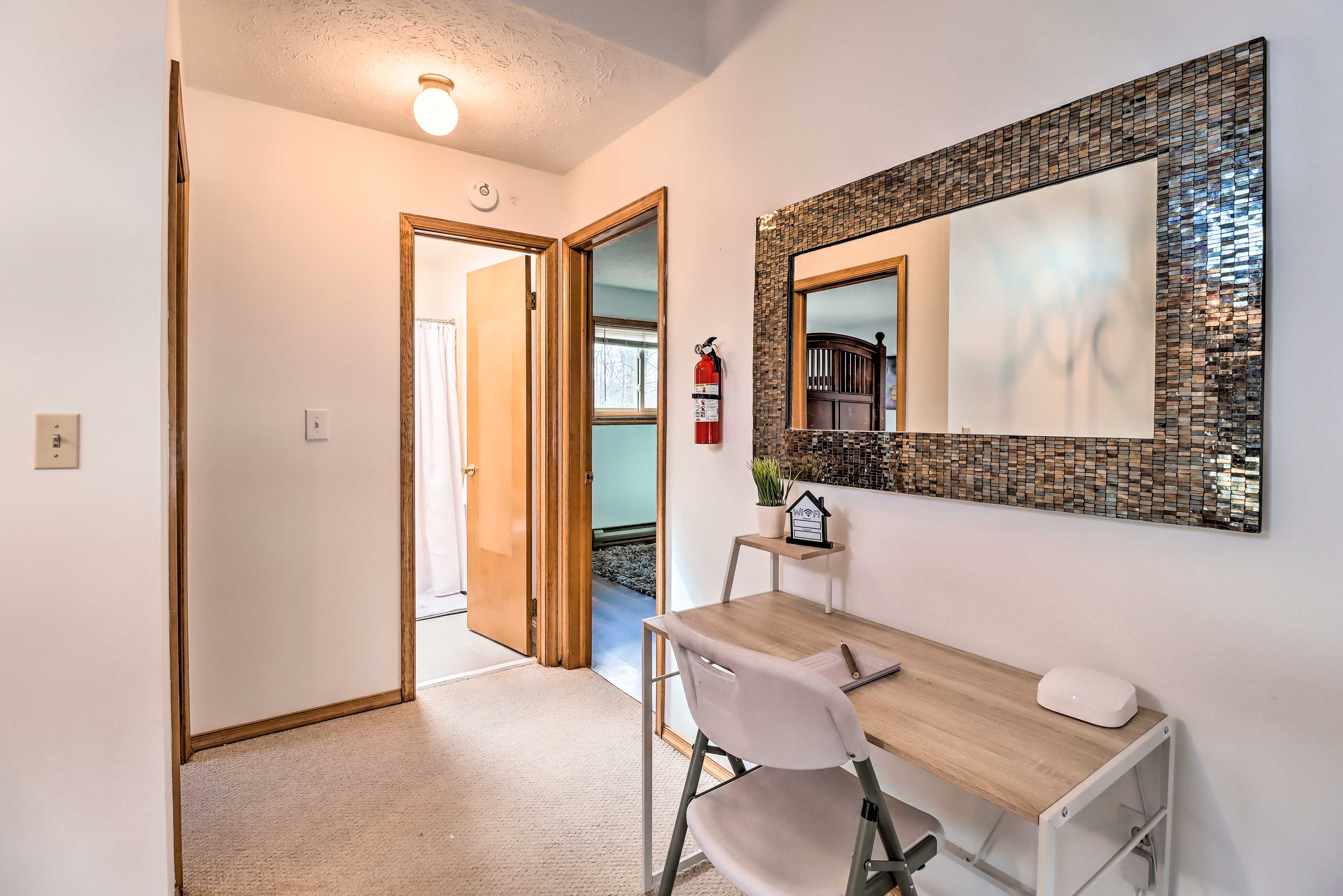 Upstairs Hallway | Laptop-Friendly Workspace