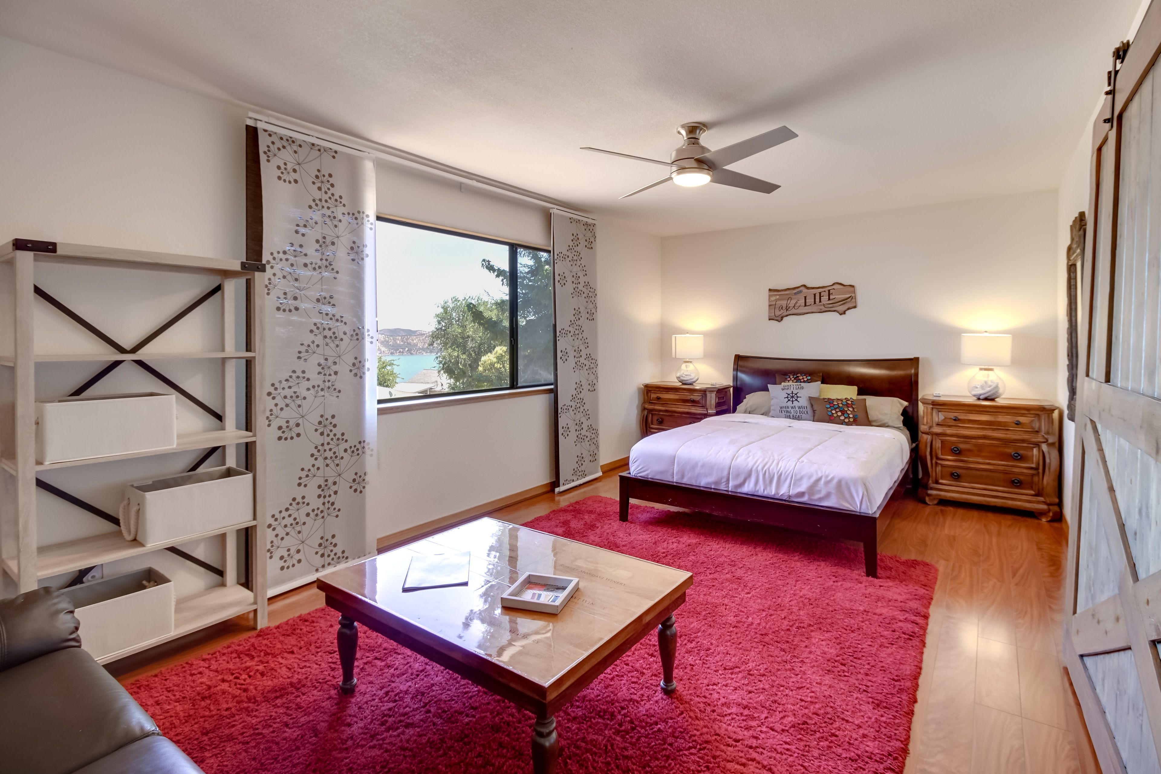 Bedroom 2 | Queen Bed