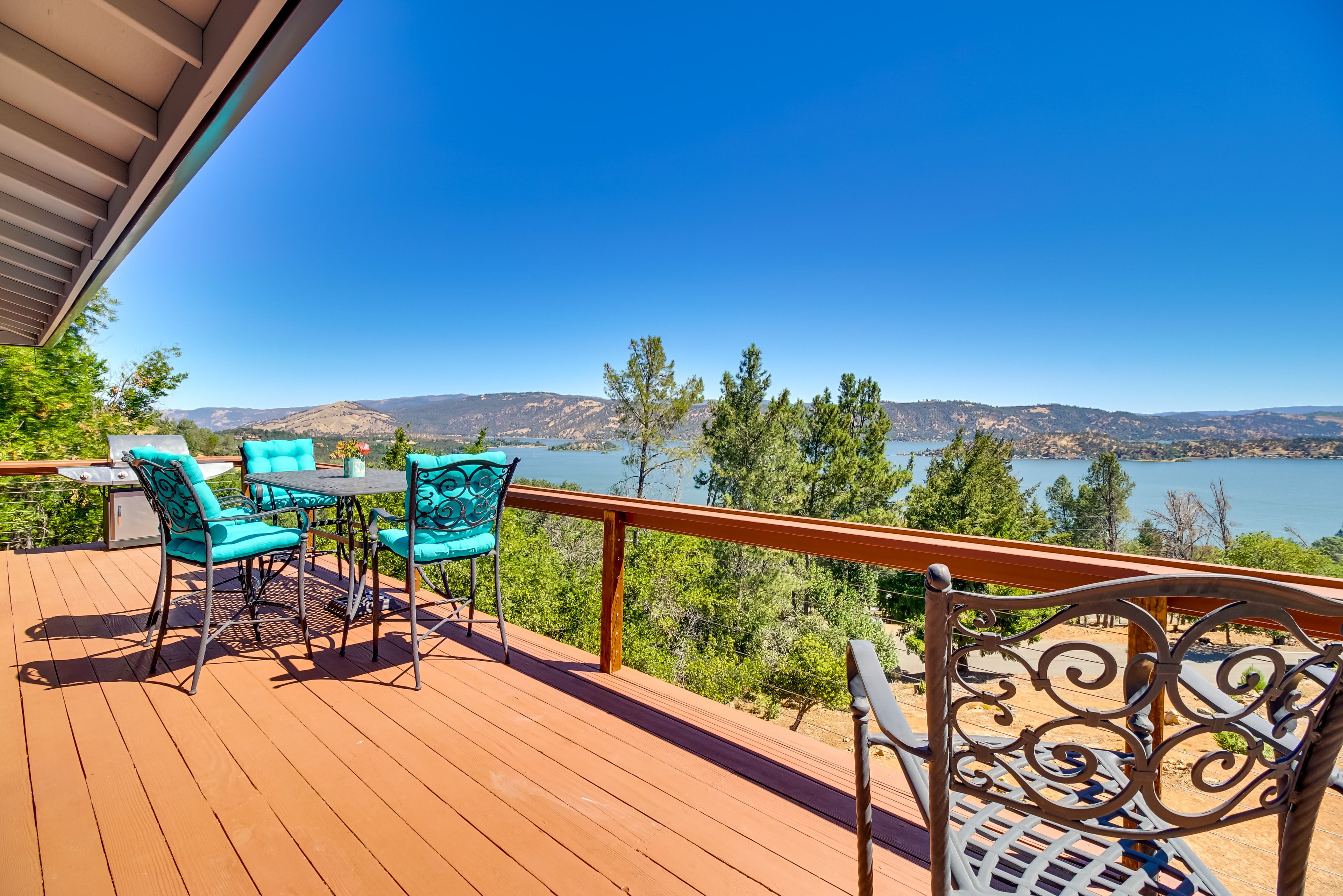2 Decks | Gas Grill | Lake & Mountain Views | Community Pool & Boat Launch