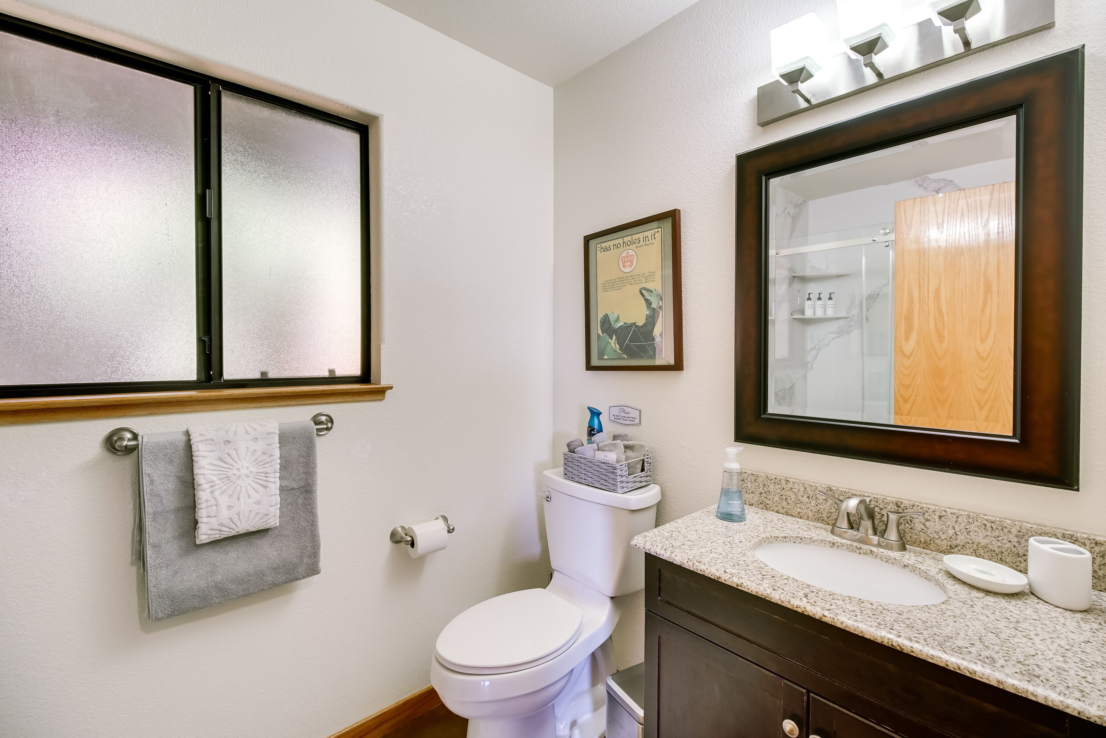 Full Bathroom