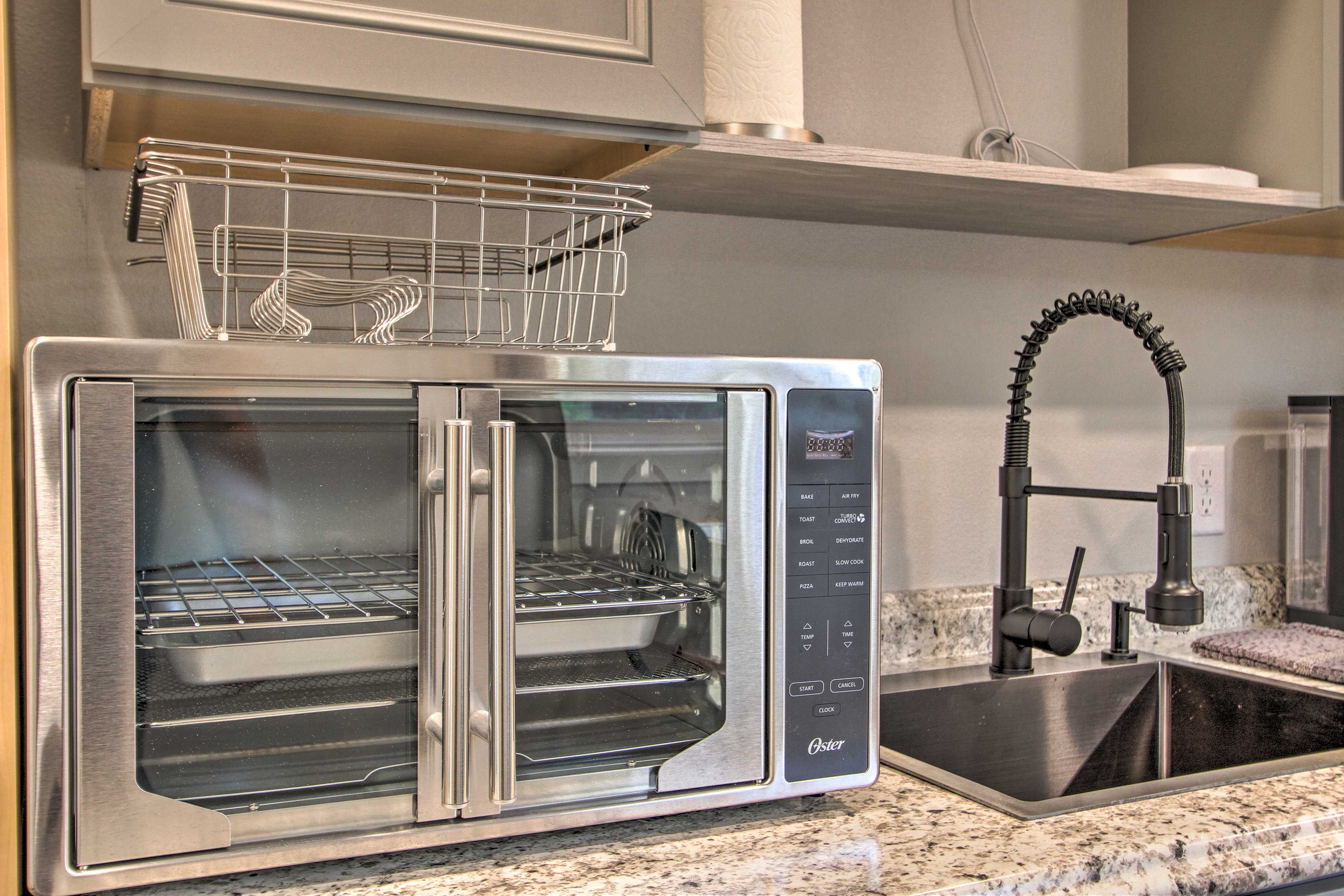 Kitchenette | Toaster Oven