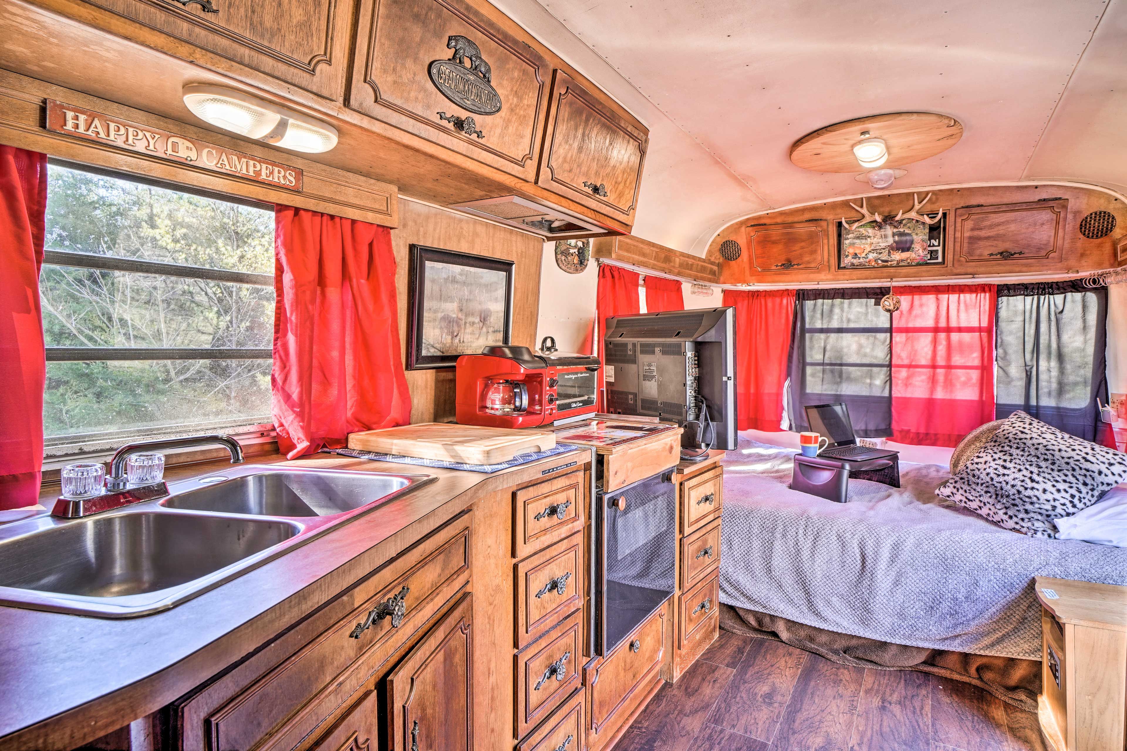 Living Area | Unique Stay in Country Setting | Shared Fire Pit
