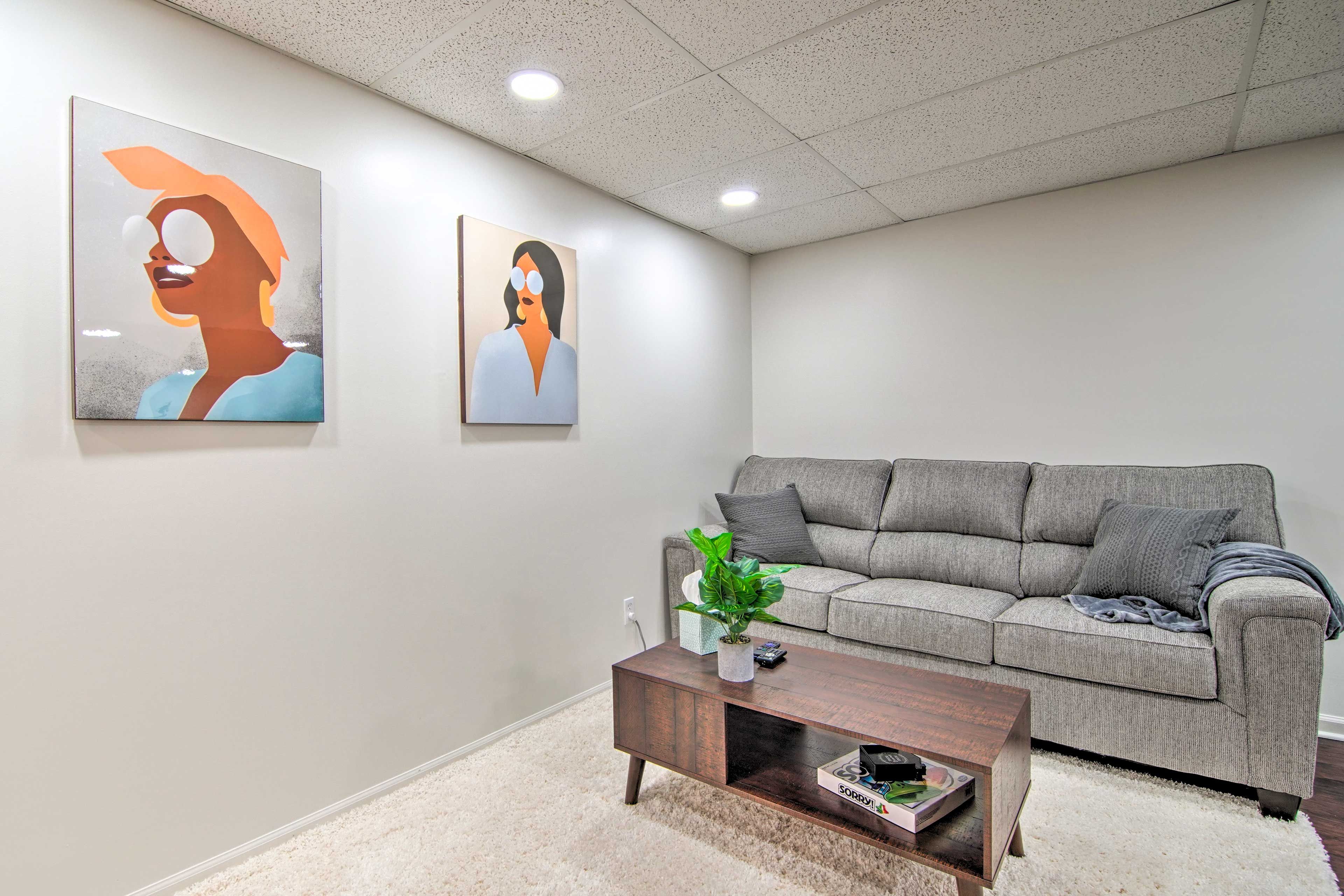 Downstairs Living Room | Sleeper Sofa