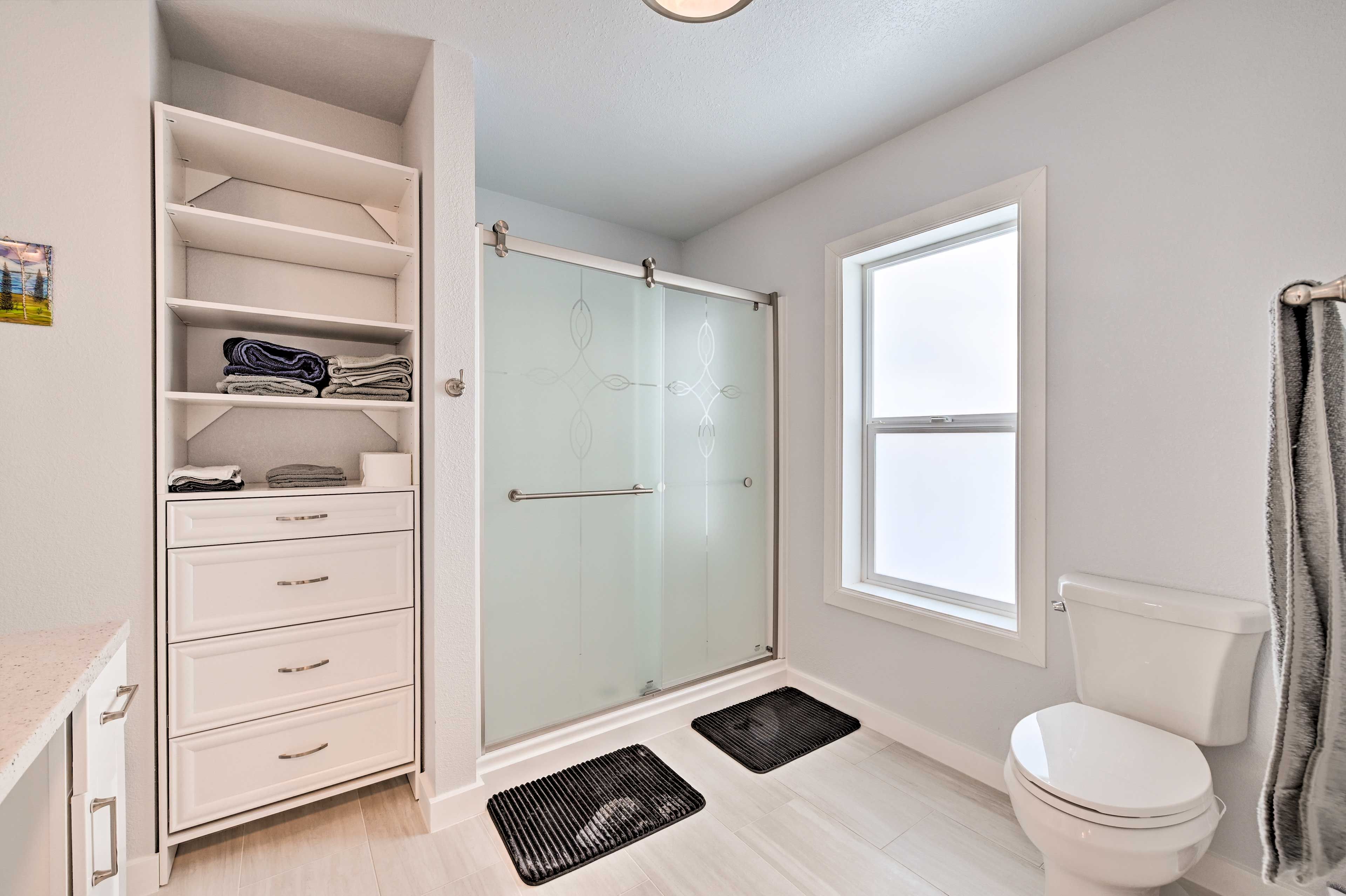 Full Bathroom