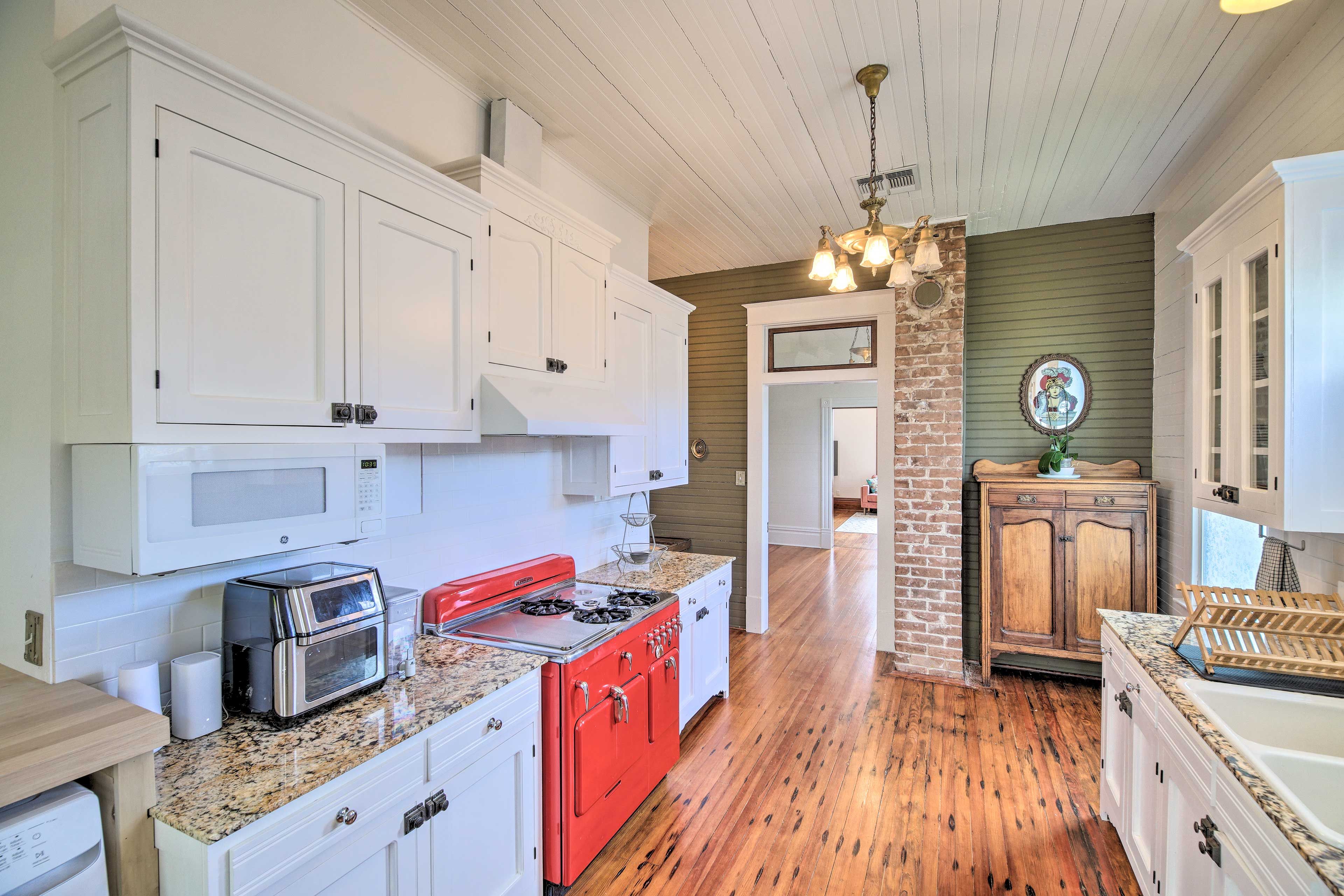 Kitchen | Historic Charm w/ Modern Updates