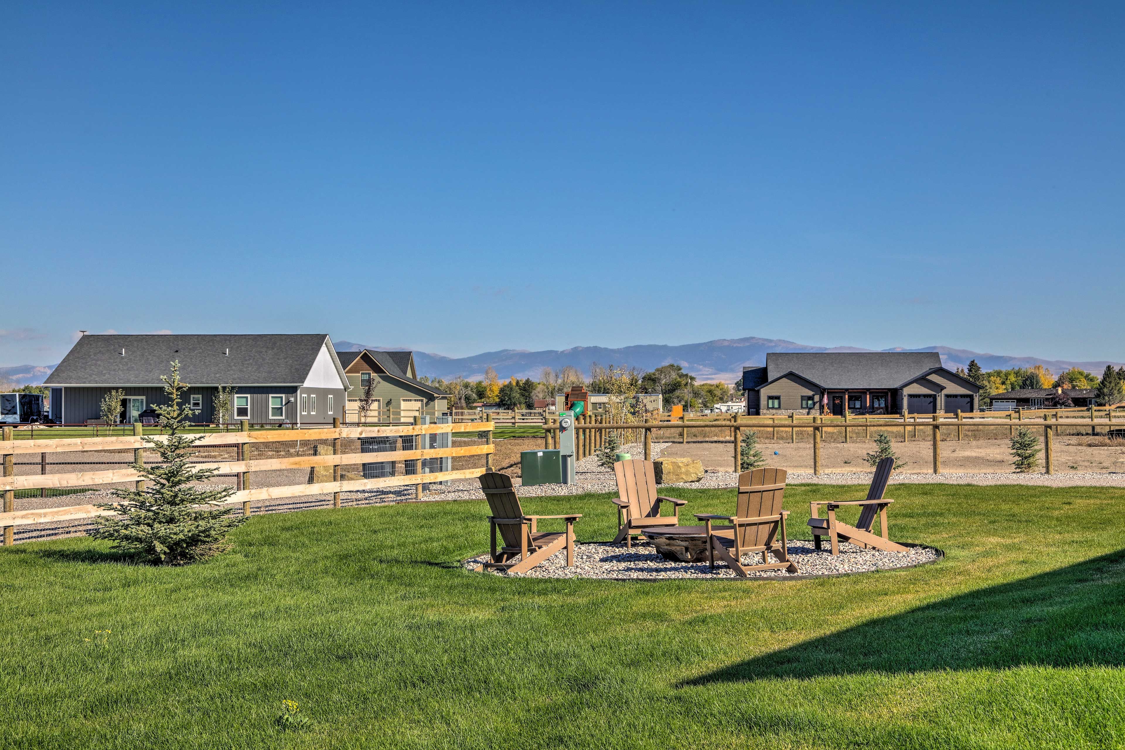 Backyard | Fire Pit | Private Hot Tub