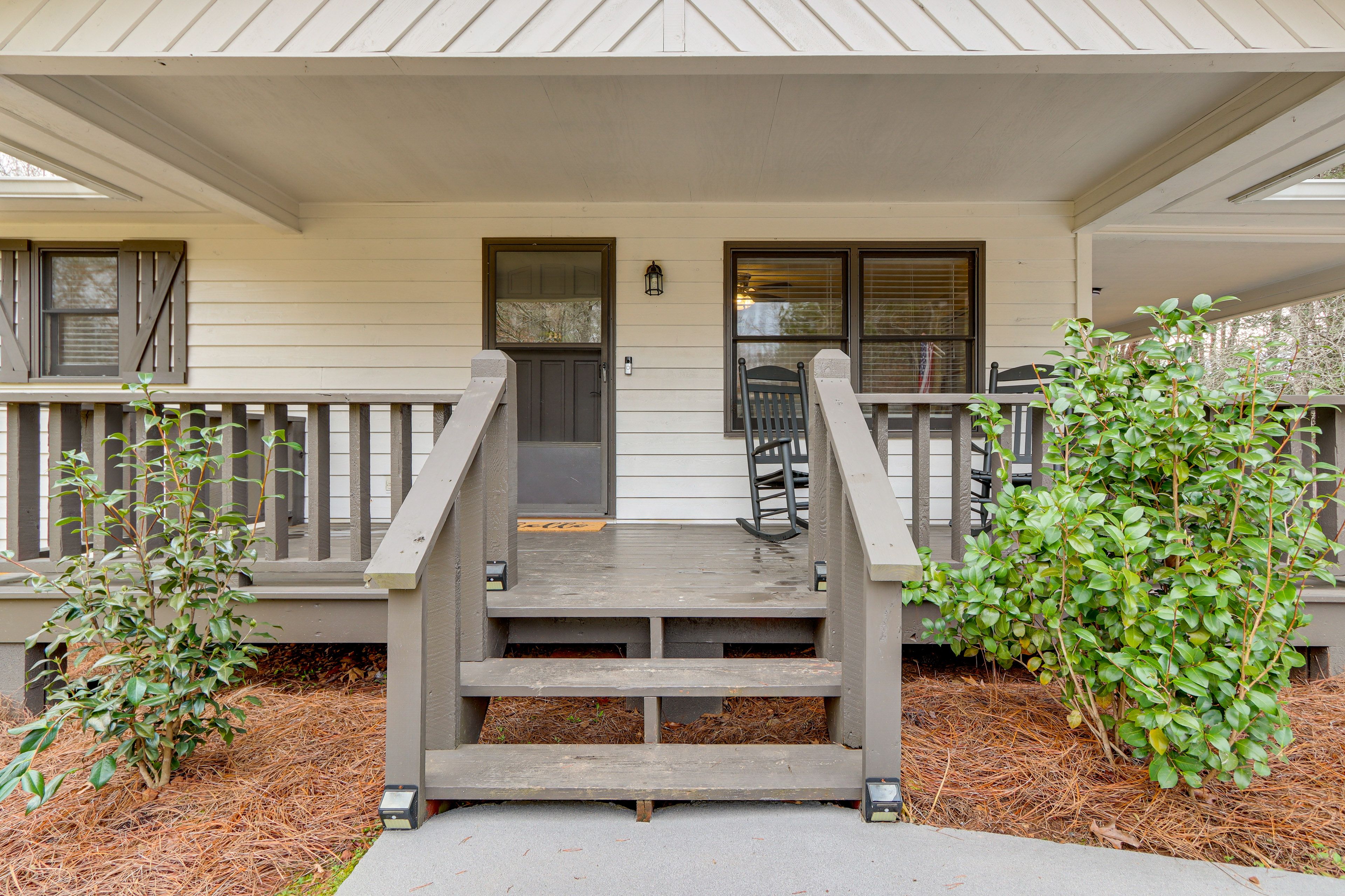 Front Porch | Rocking Chairs