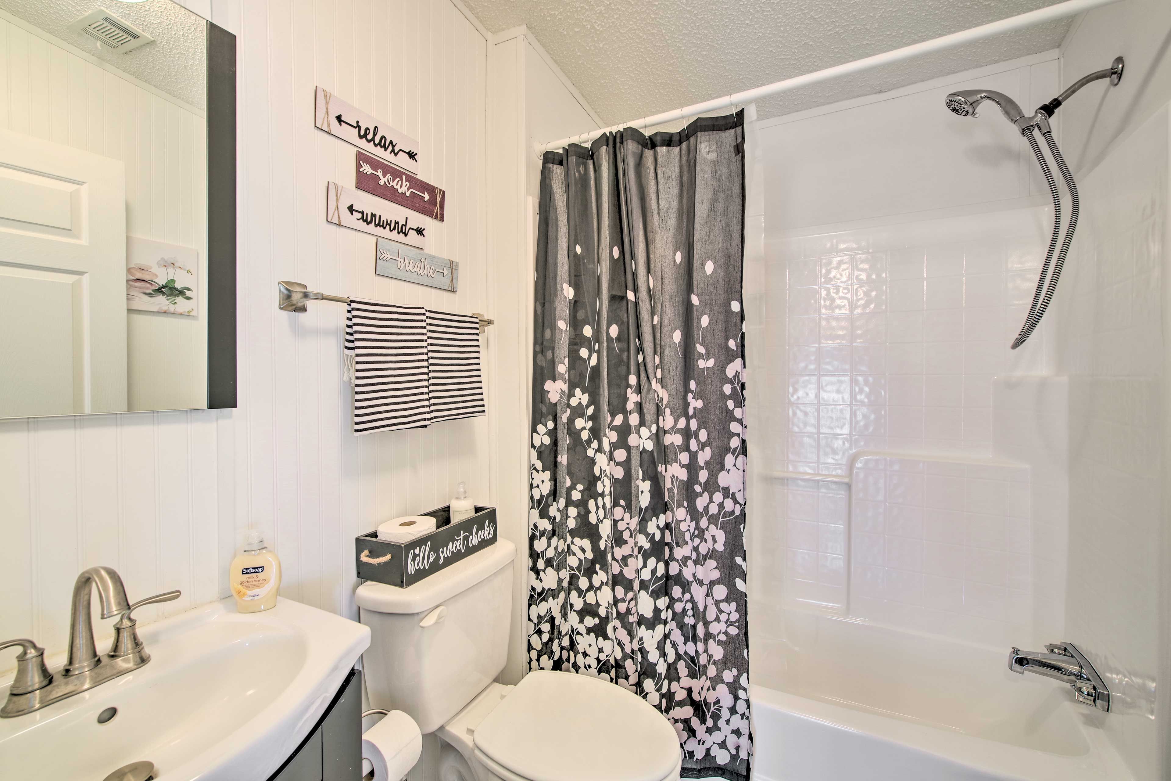 Full Bathroom