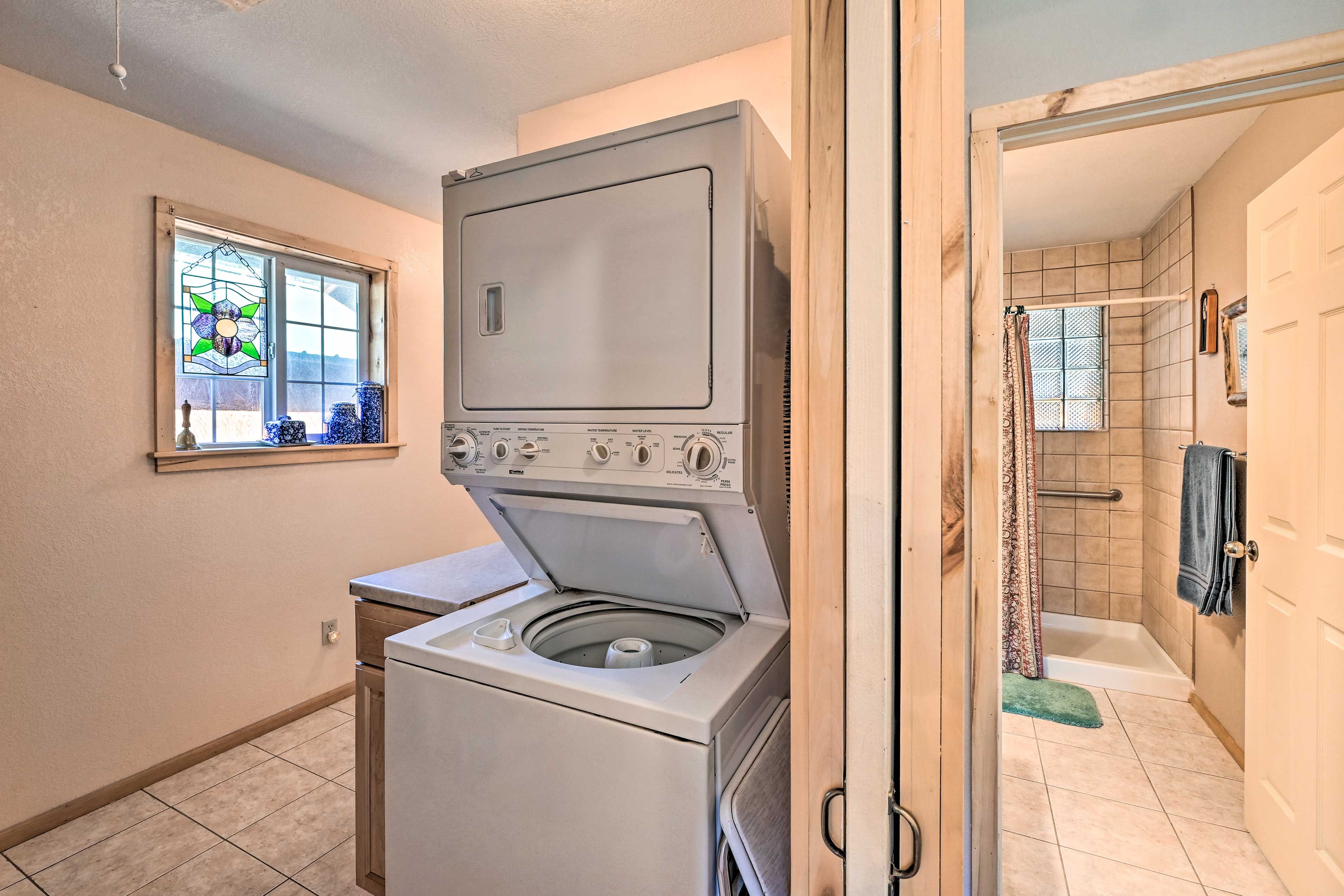Full Bathroom | In-Unit Laundry