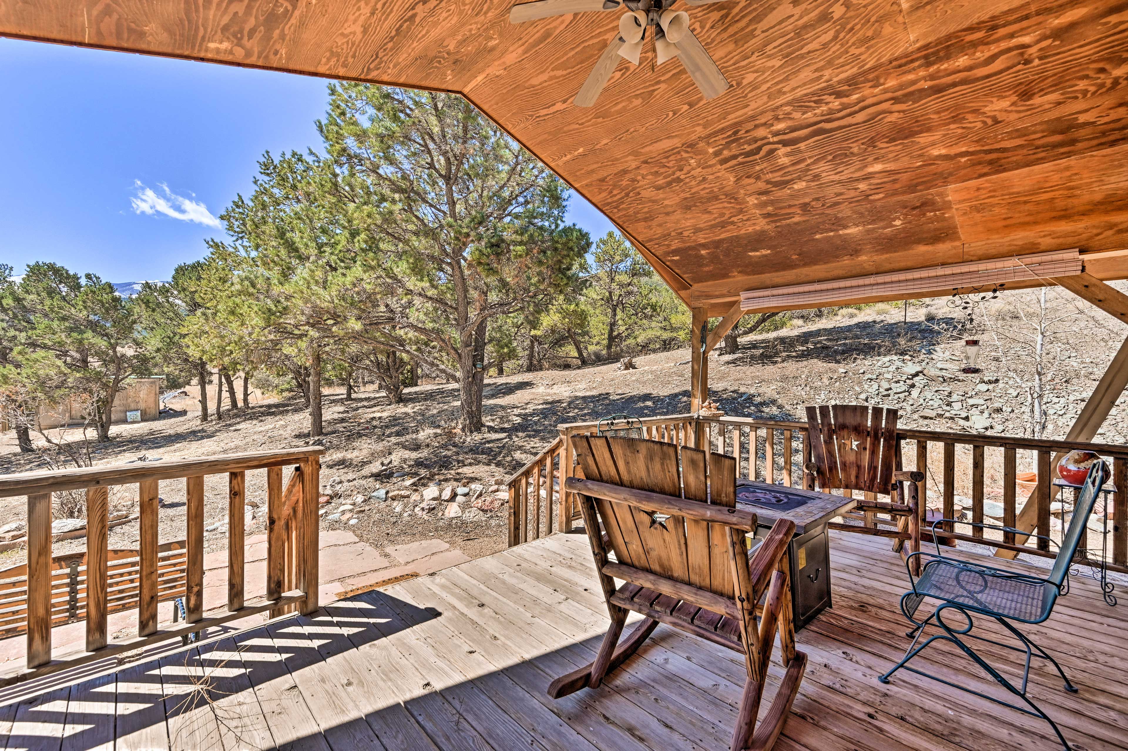 Covered Deck | Grills