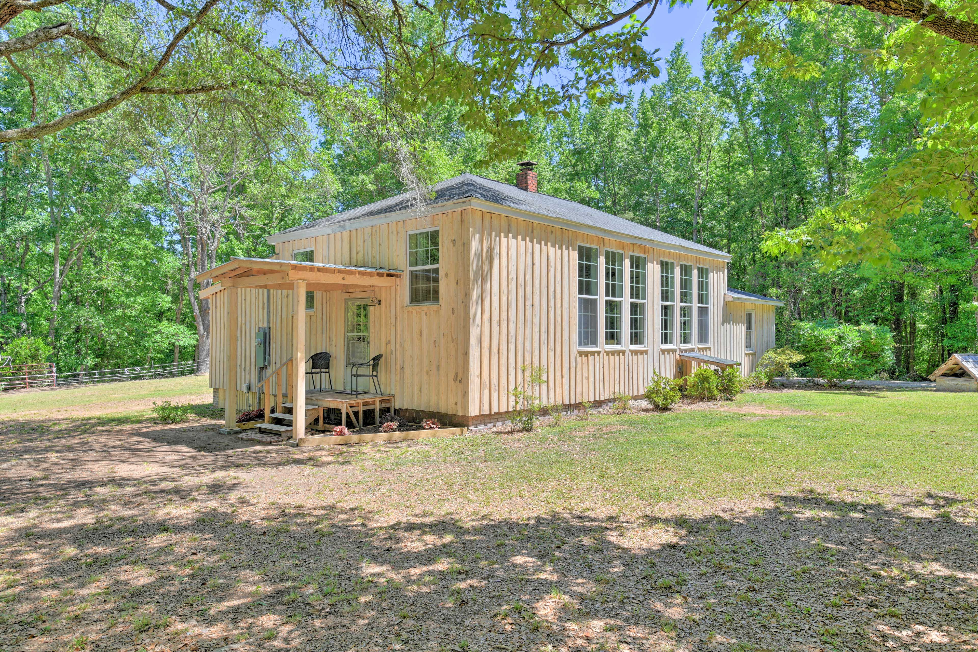 Side Exterior | Pet Friendly w/ Fee | Spacious Yard