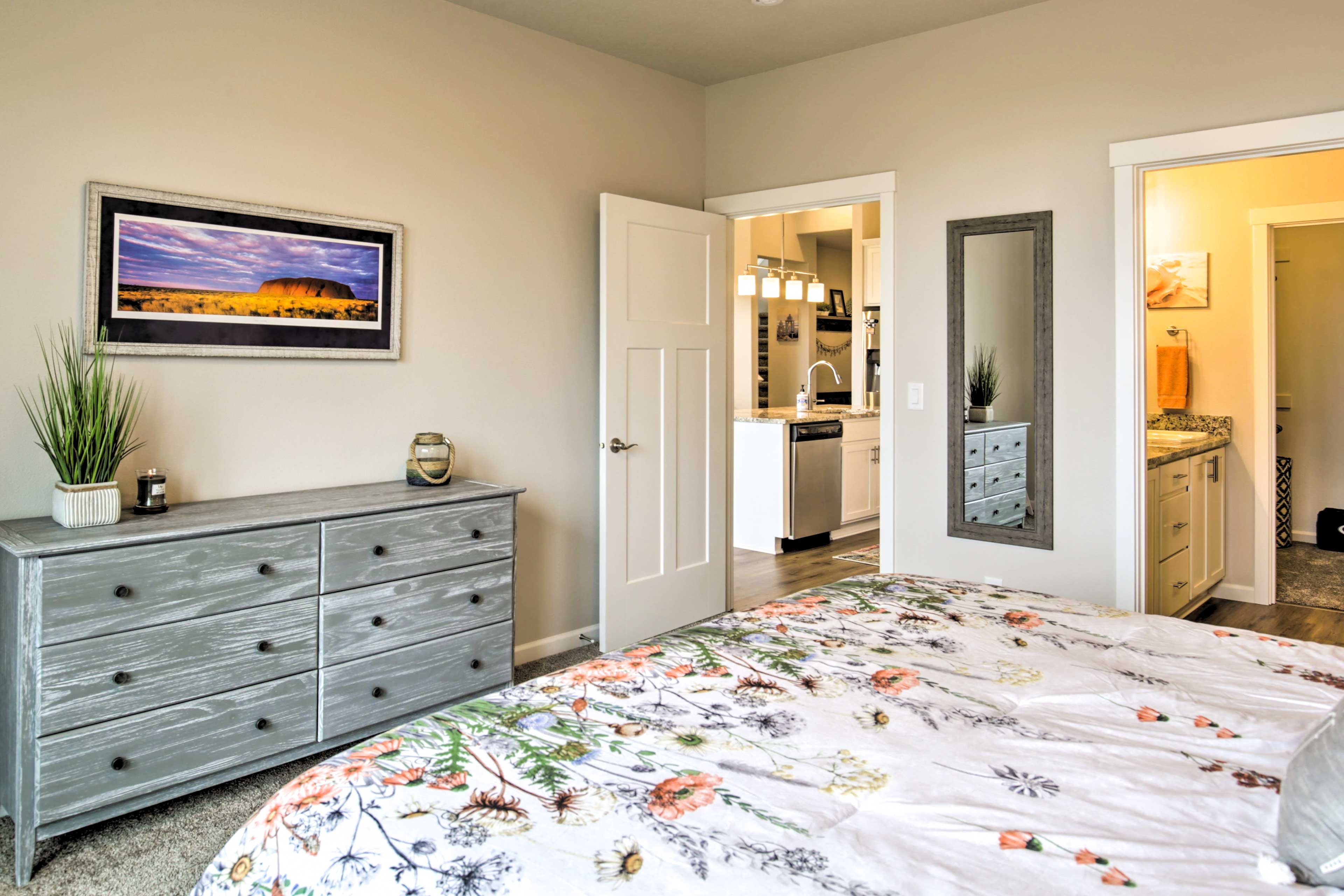Bedroom 1 | En-Suite Bathroom | Echo Dot