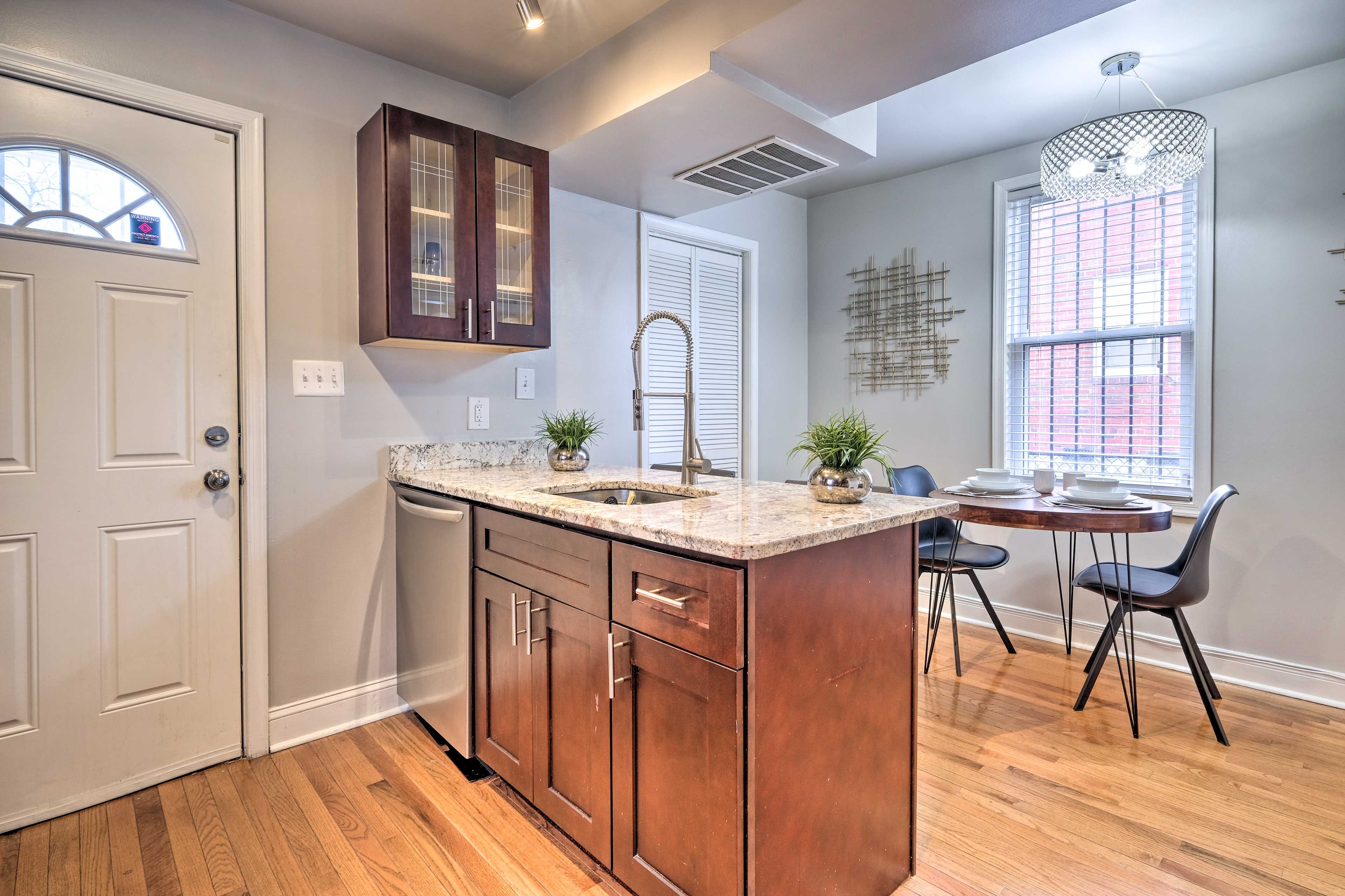 Kitchen | Trash Bags | Paper Towels