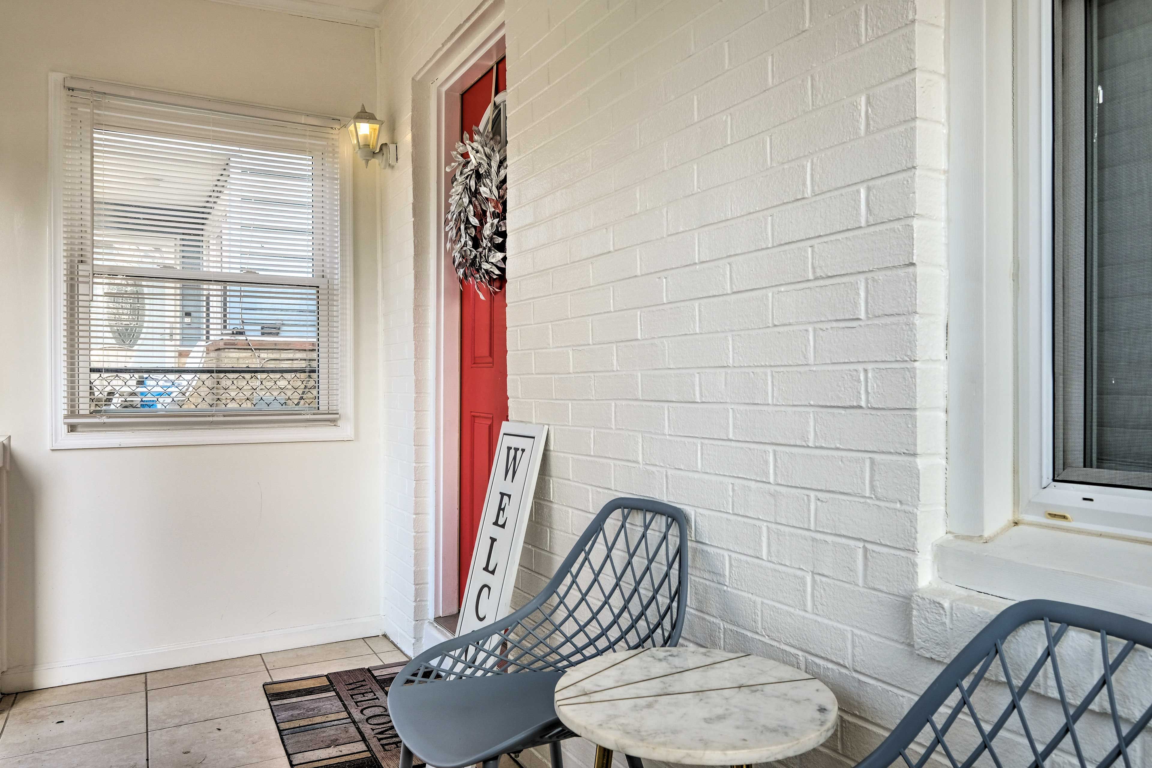 Sunroom | Front Entrance