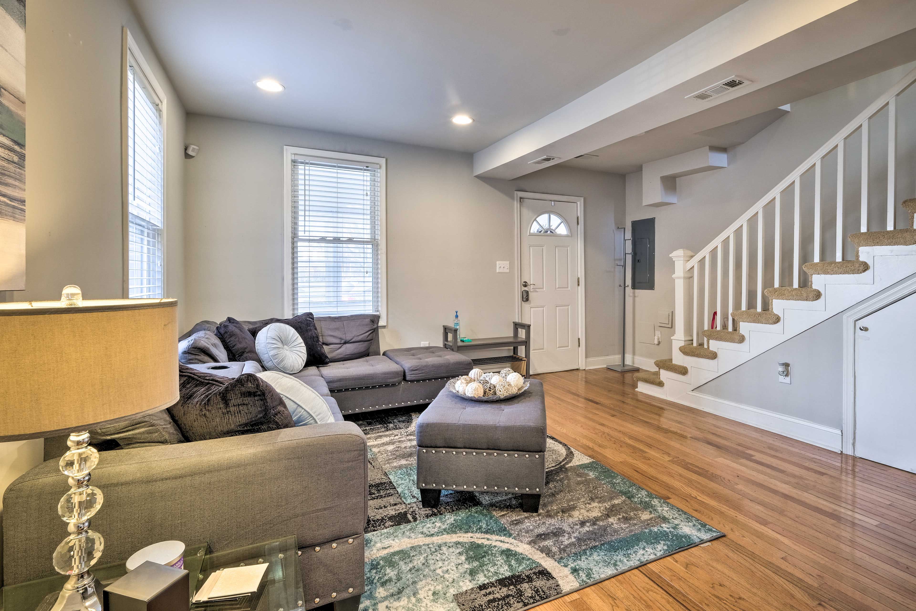 Living Room | Central A/C & Heating | Front Entrance