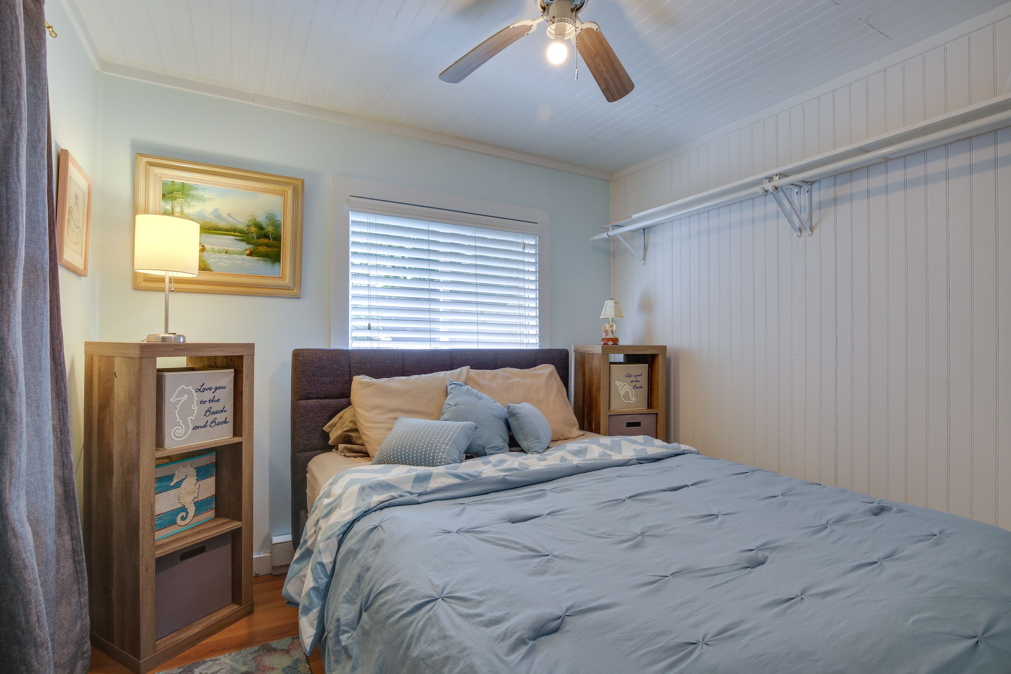 Bedroom 2 | Queen Bed