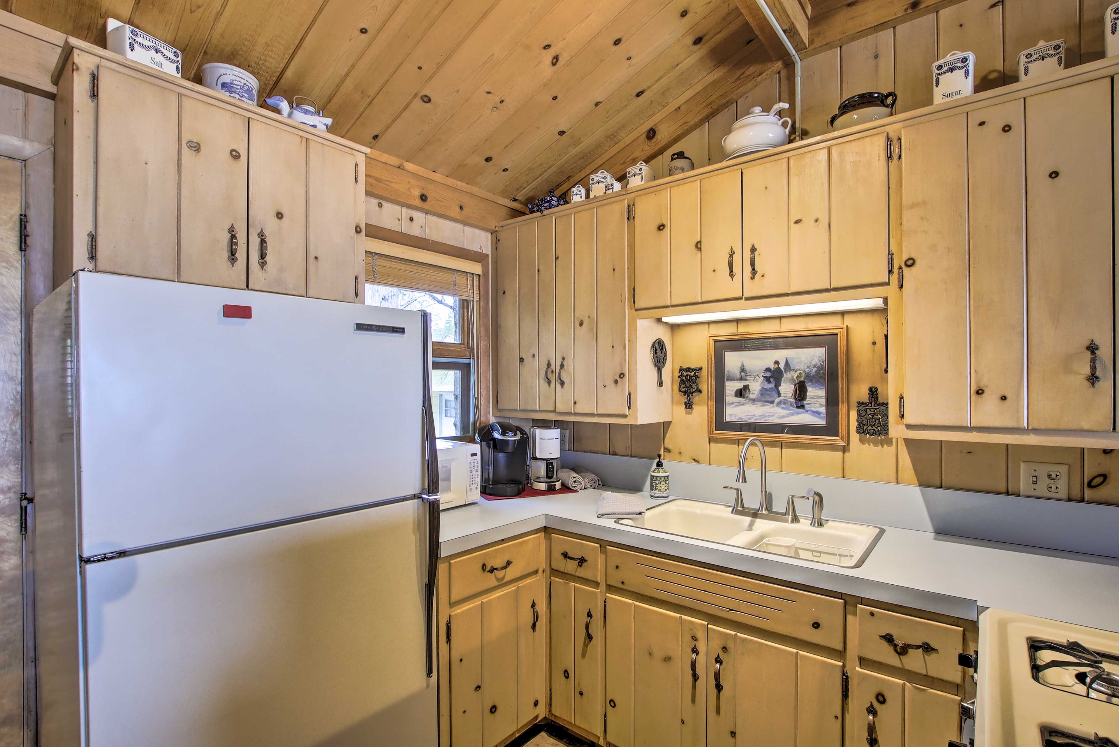Kitchen | Keurig Coffee Maker | Drip Coffee Maker