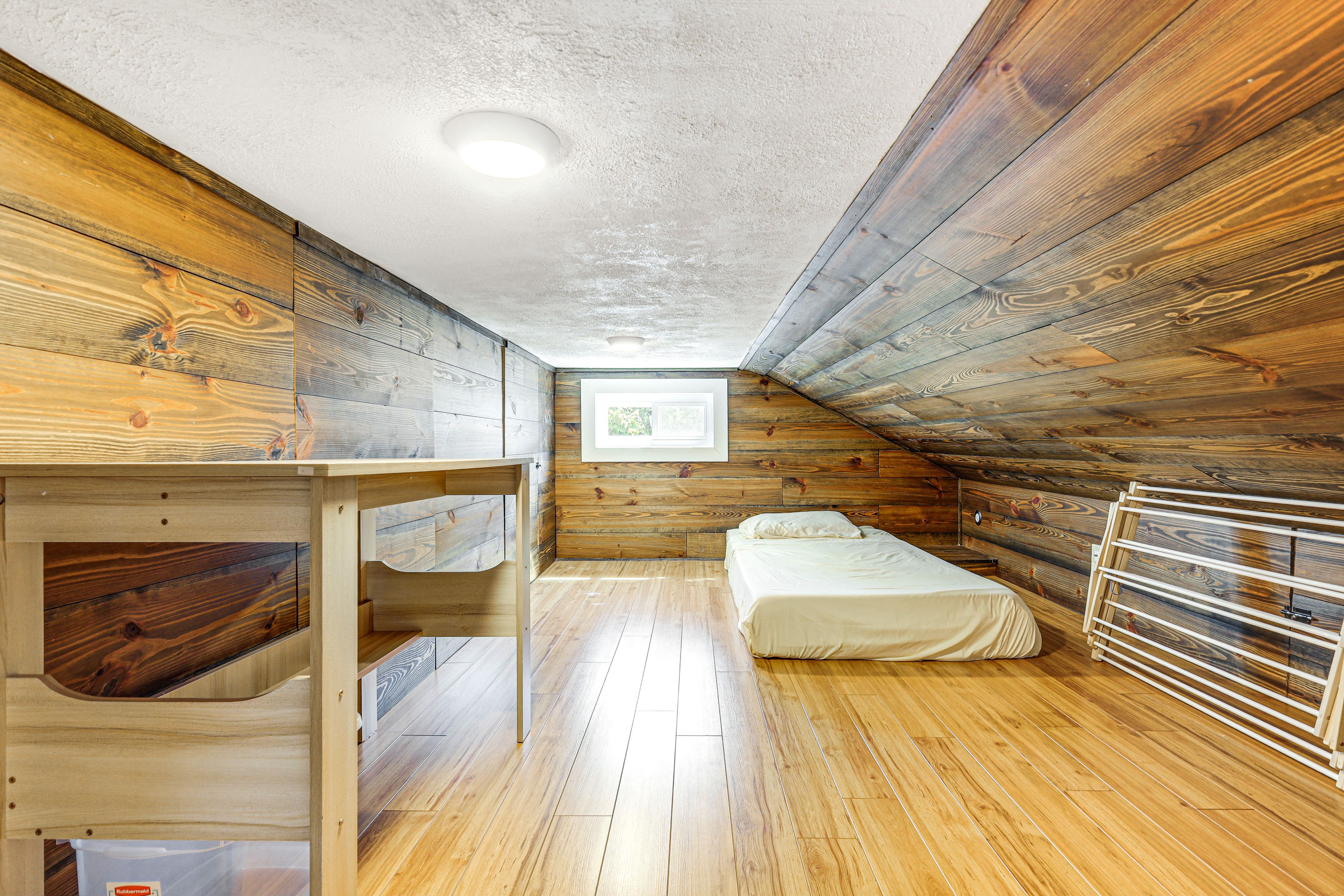 Loft | Twin Floor Mattress
