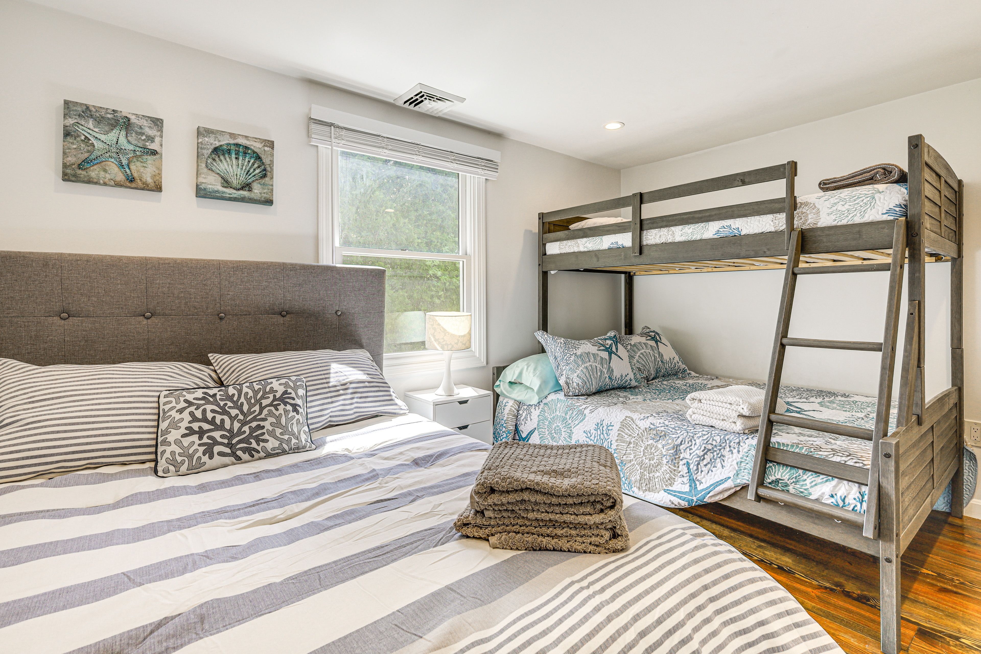 Bedroom 2 | Full Bed | Twin/Full Bunk Bed | 2nd Floor